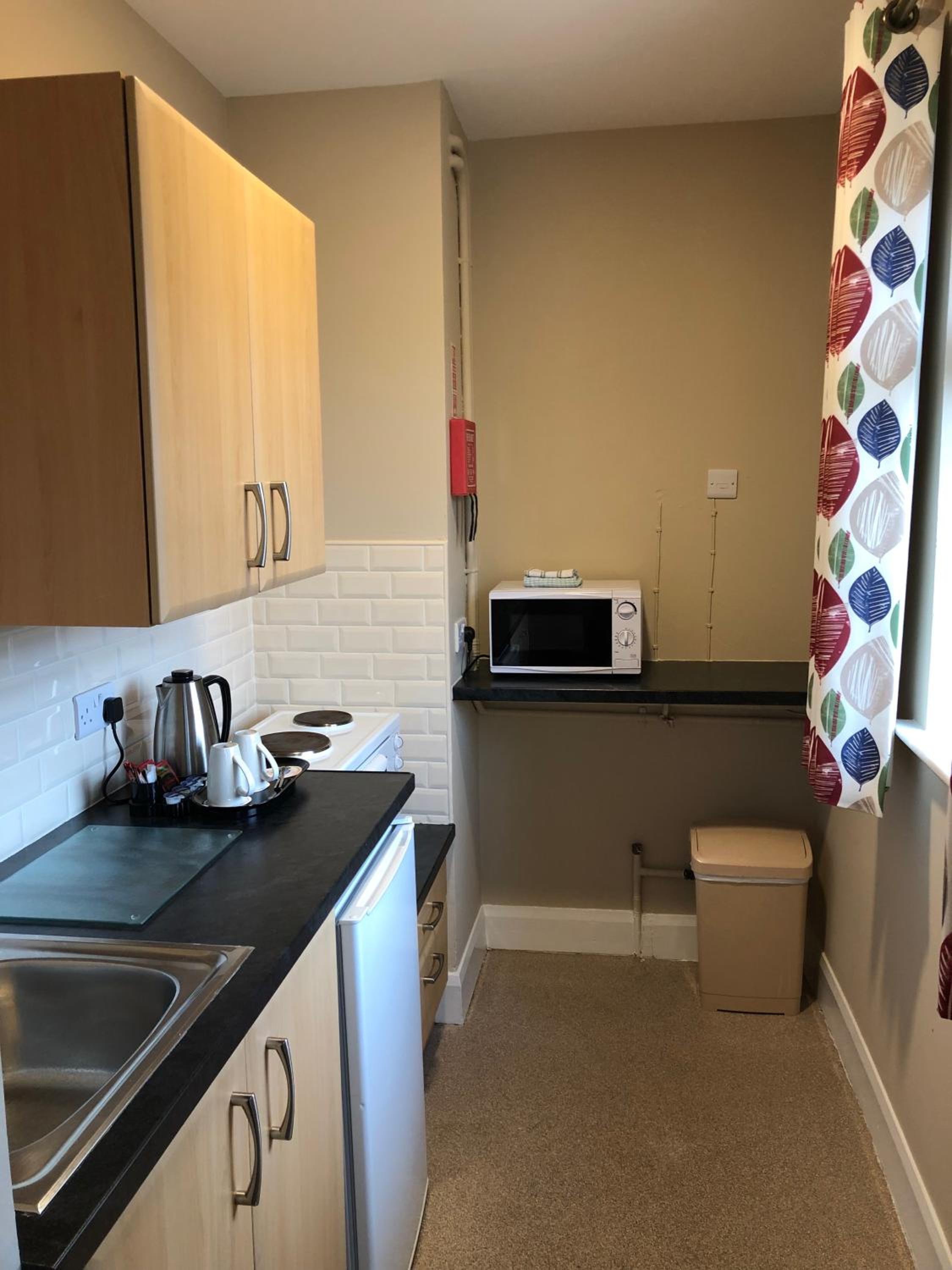 Standard Double Room with Mini Kitchen - Photo 18