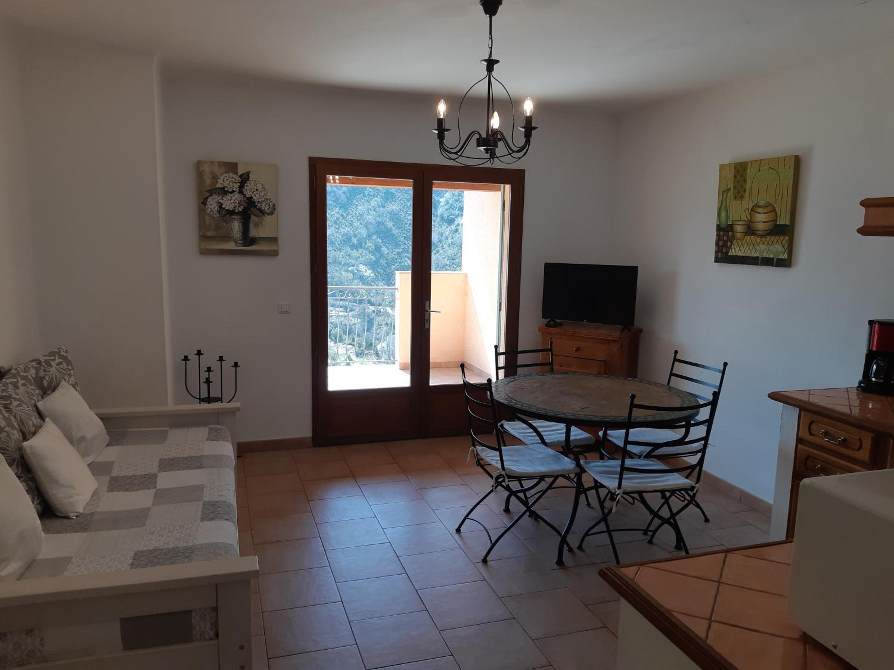 Apartment with Terrace