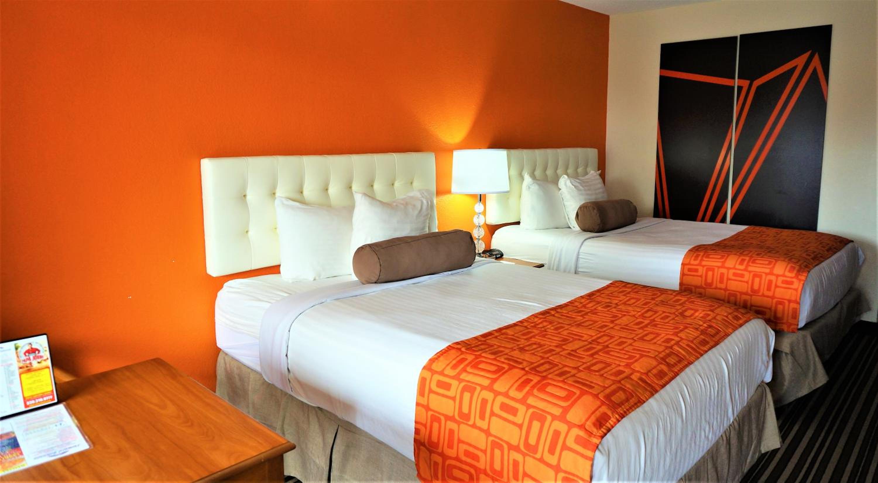 Double Room With Two Double Beds - Non-Smoking photo 2
