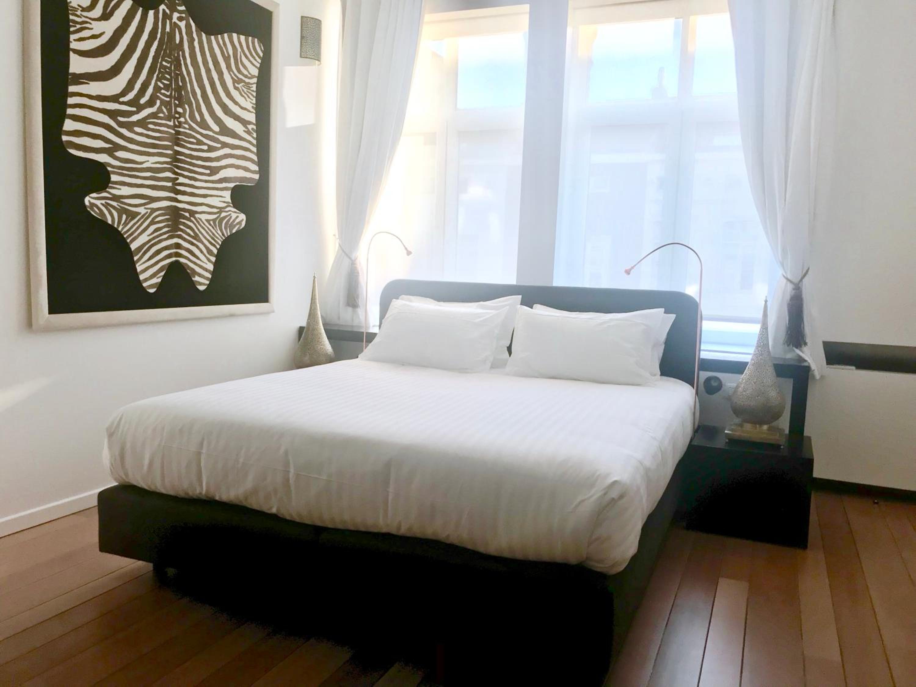 Deluxe Room - Photo 1