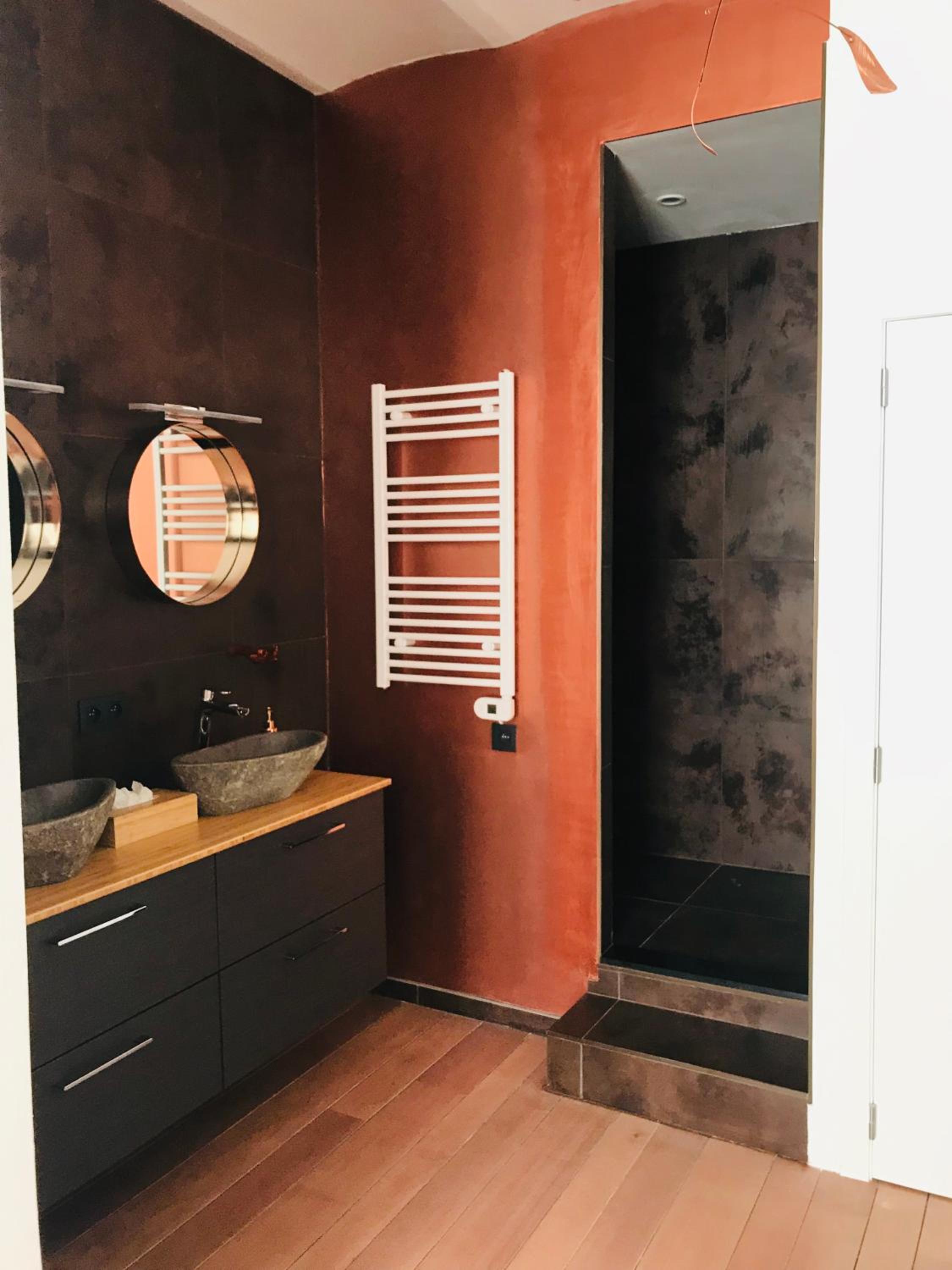 Double or Twin Room with Private Bathroom - Photo 35