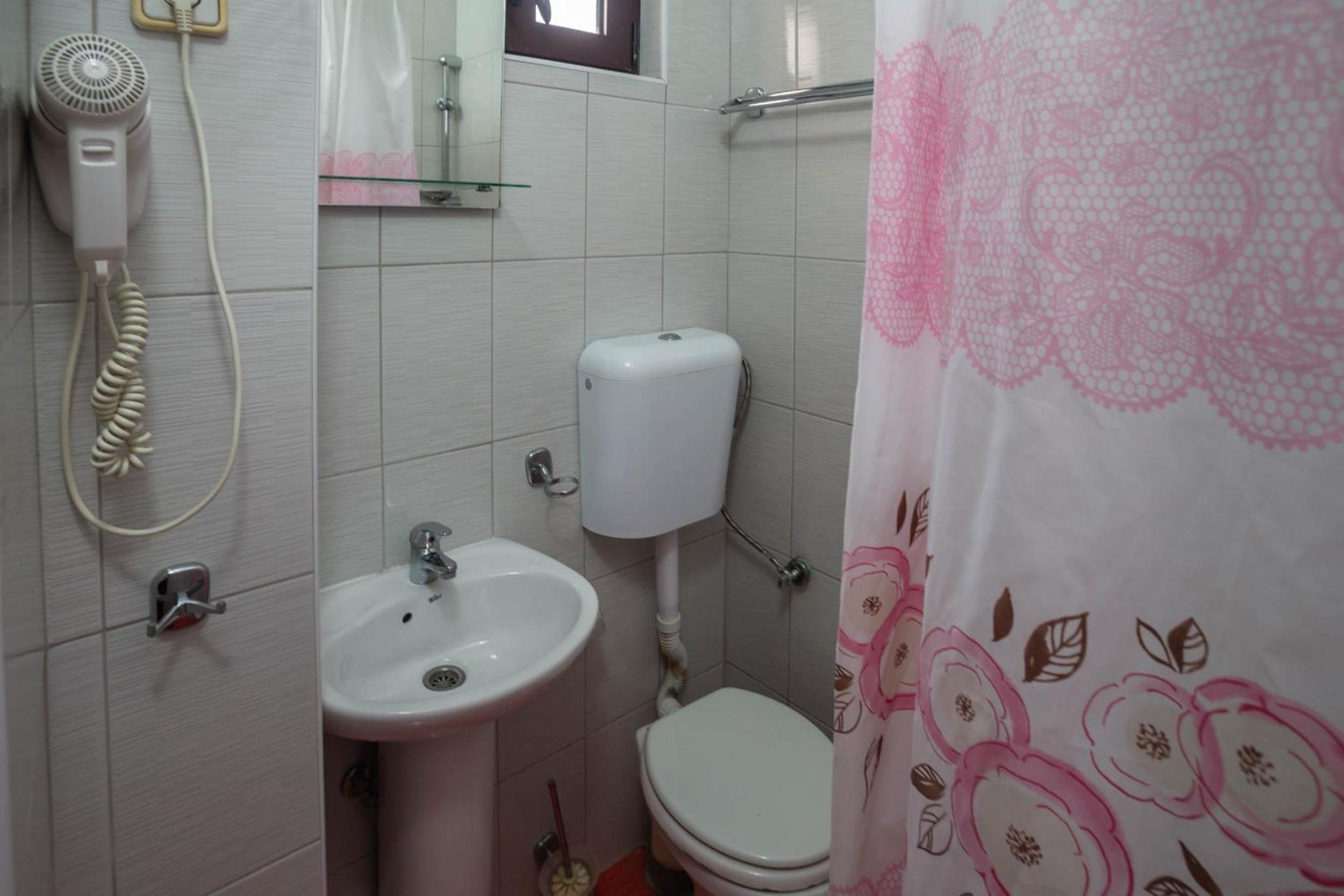 Comfort Two Bedroom Apartment with Sea View photo 1