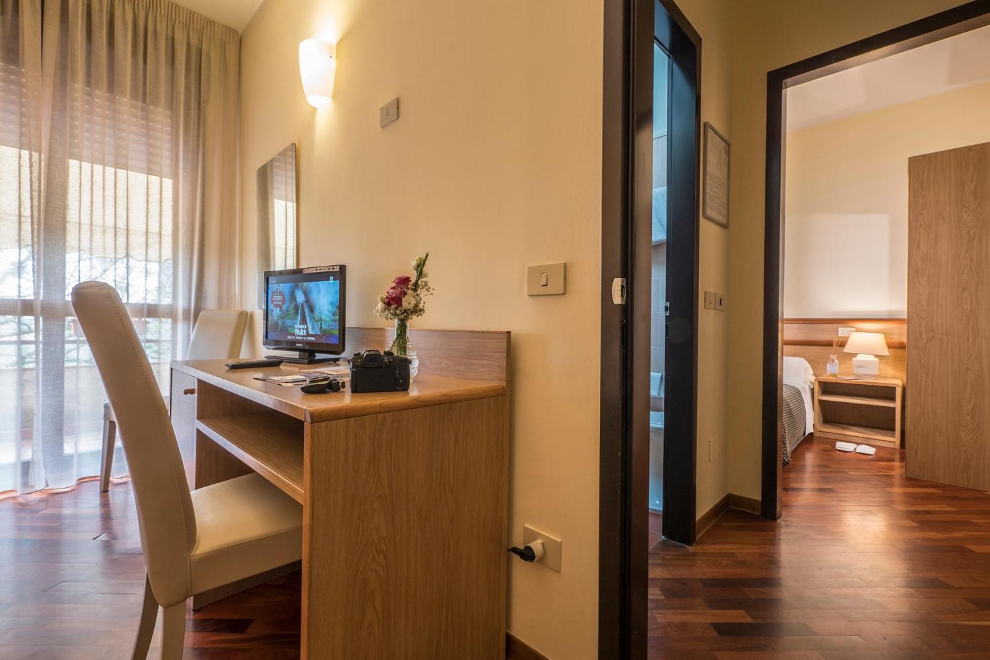 Family Superior Room with Terrace - Photo 2