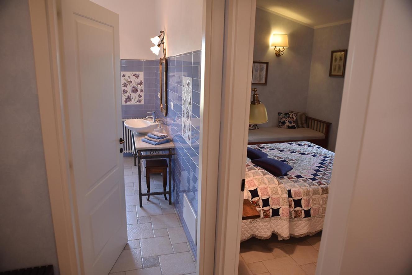 Triple Room with Private Bathroom photo 1