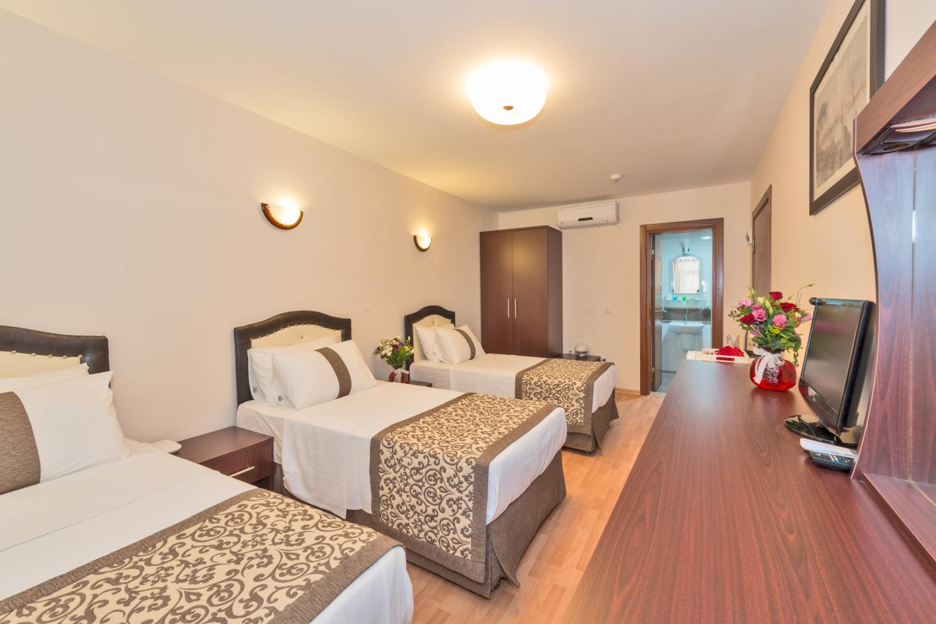 Triple Room photo 3