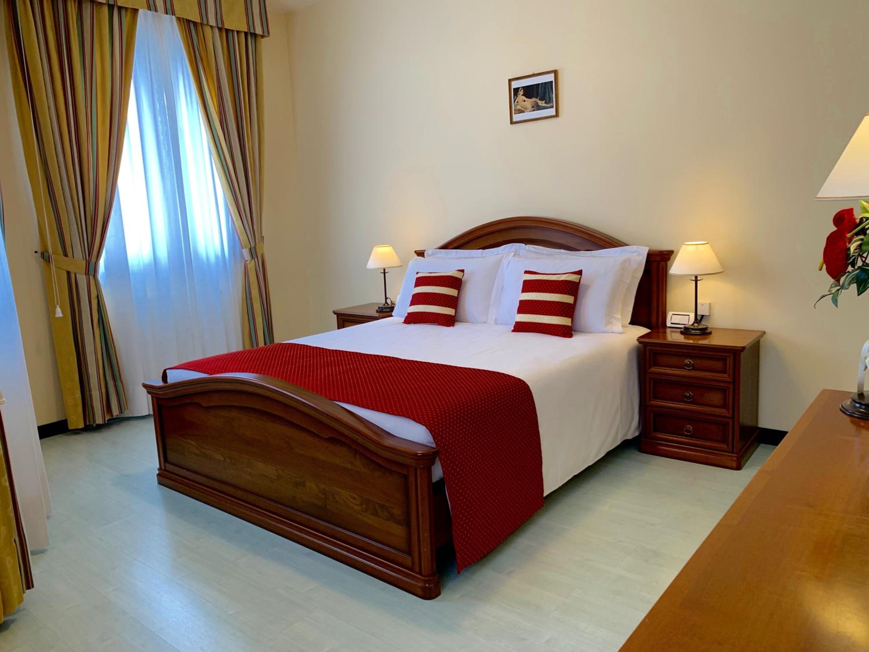 Superior Triple Room photo 2