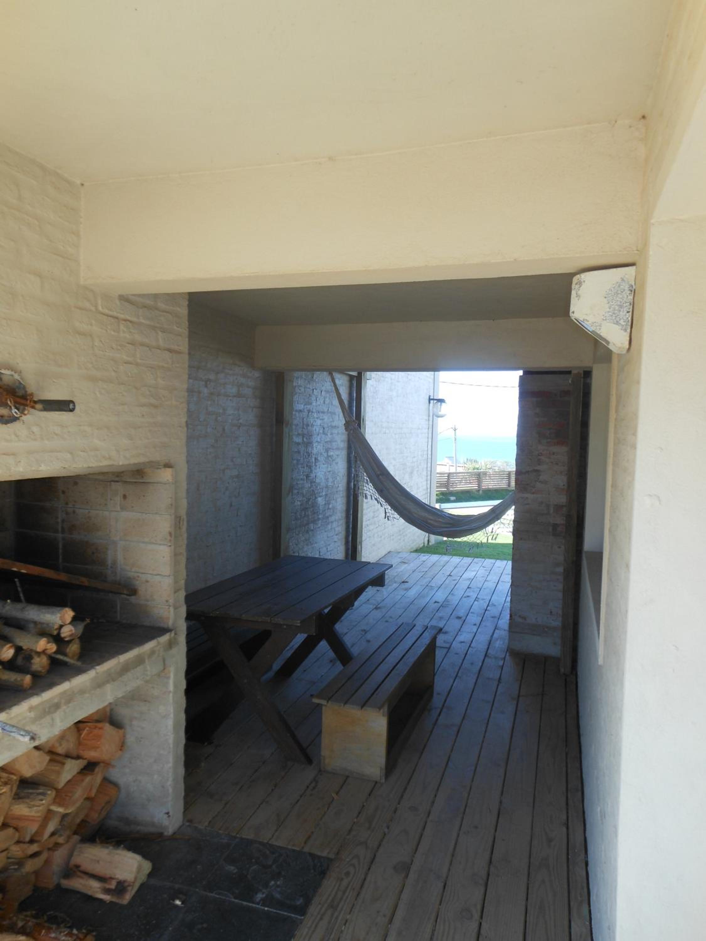 two bedroom Apartment (4 Adults) photo 2