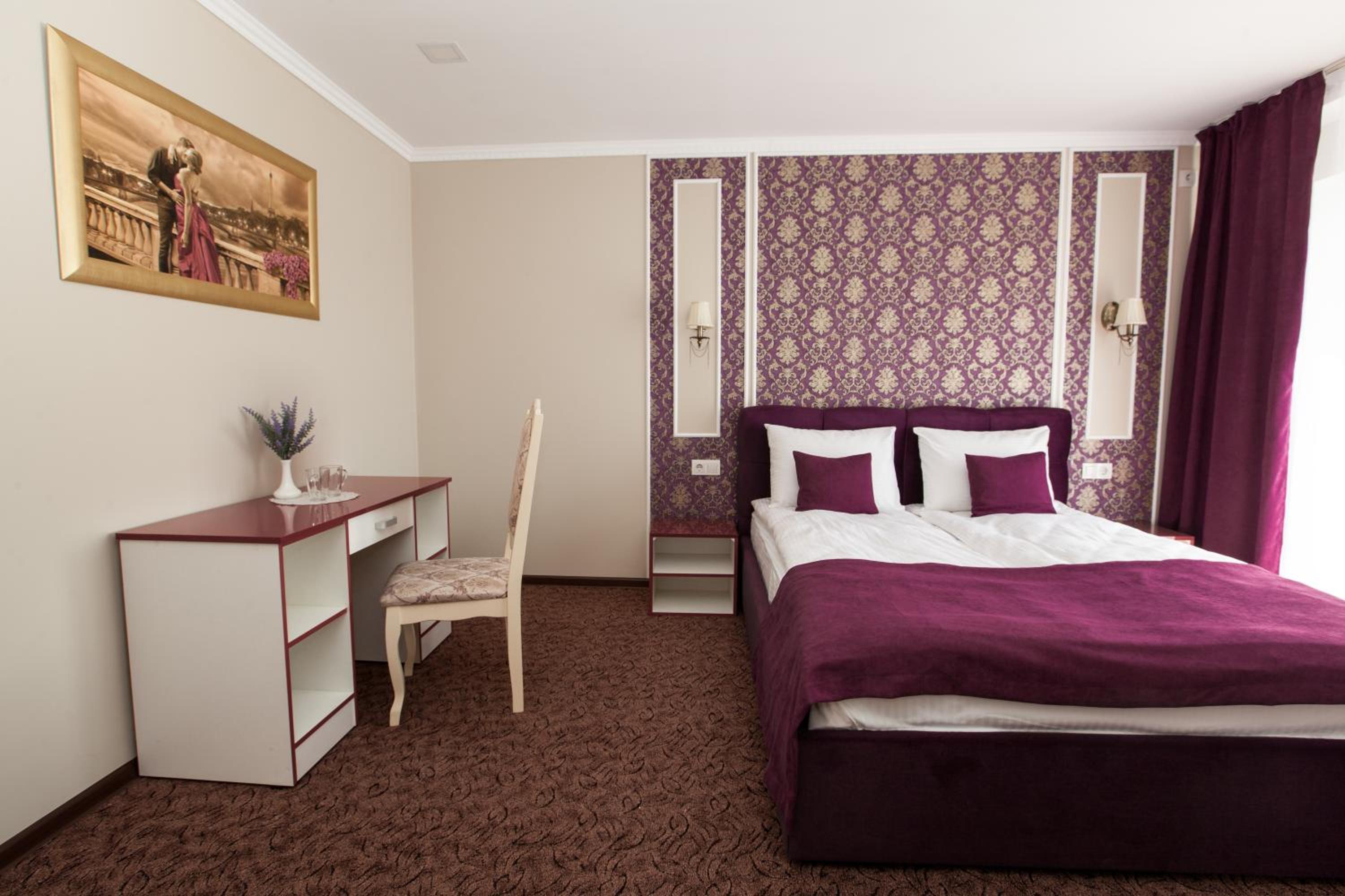 Junior Suite with Balcony