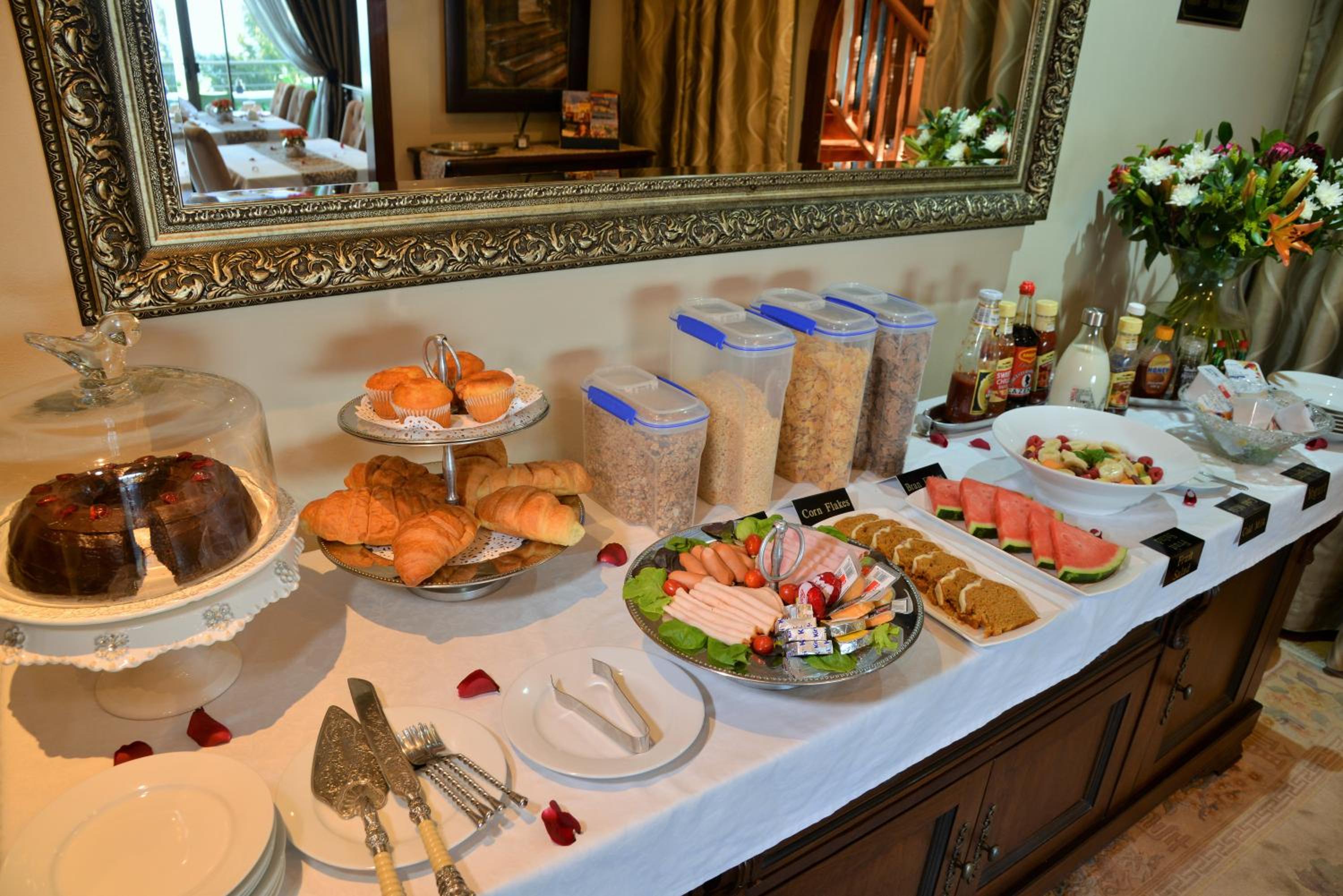 Family Suite - Photo 3