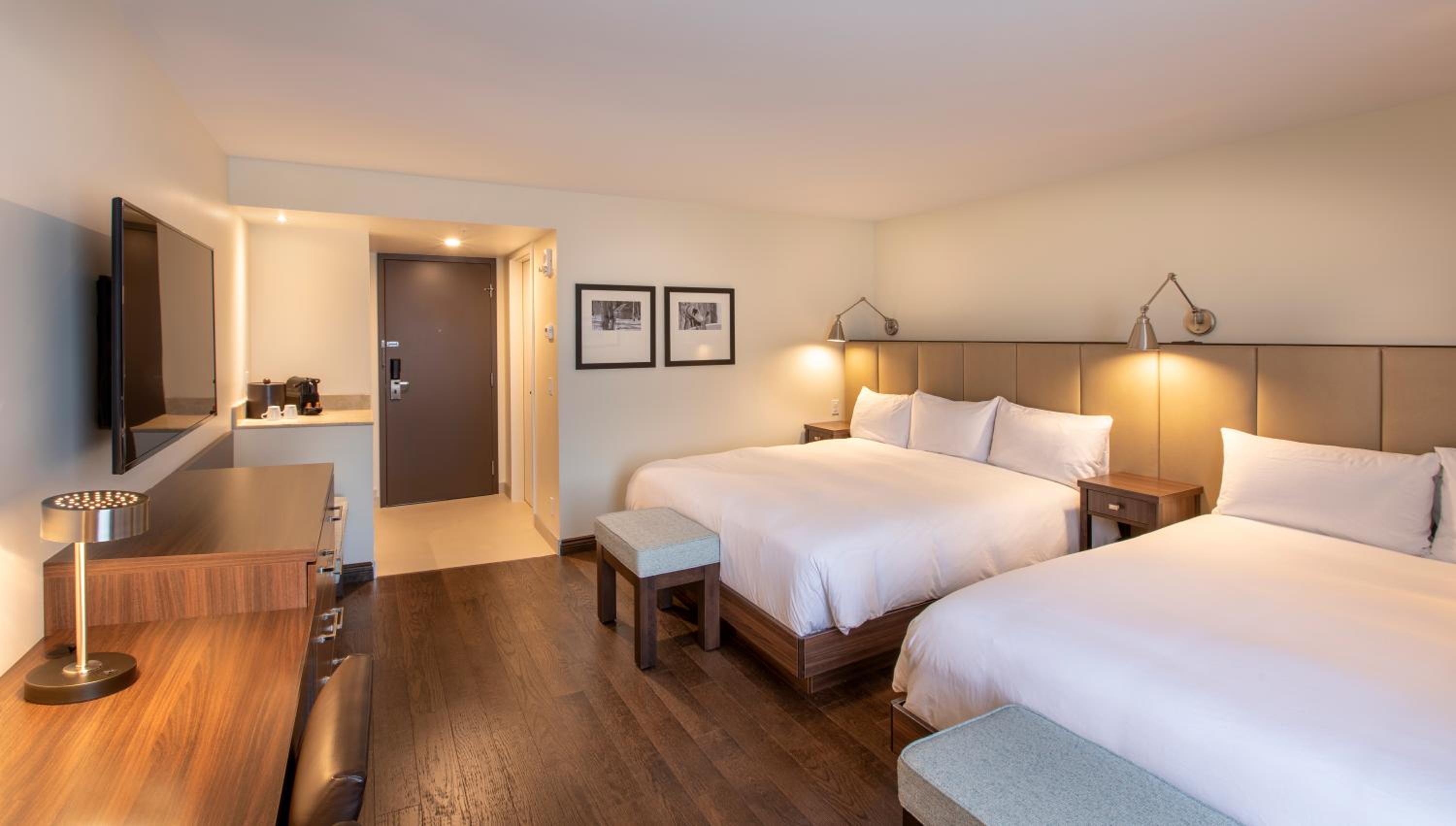 Double Room with Street View photo 3