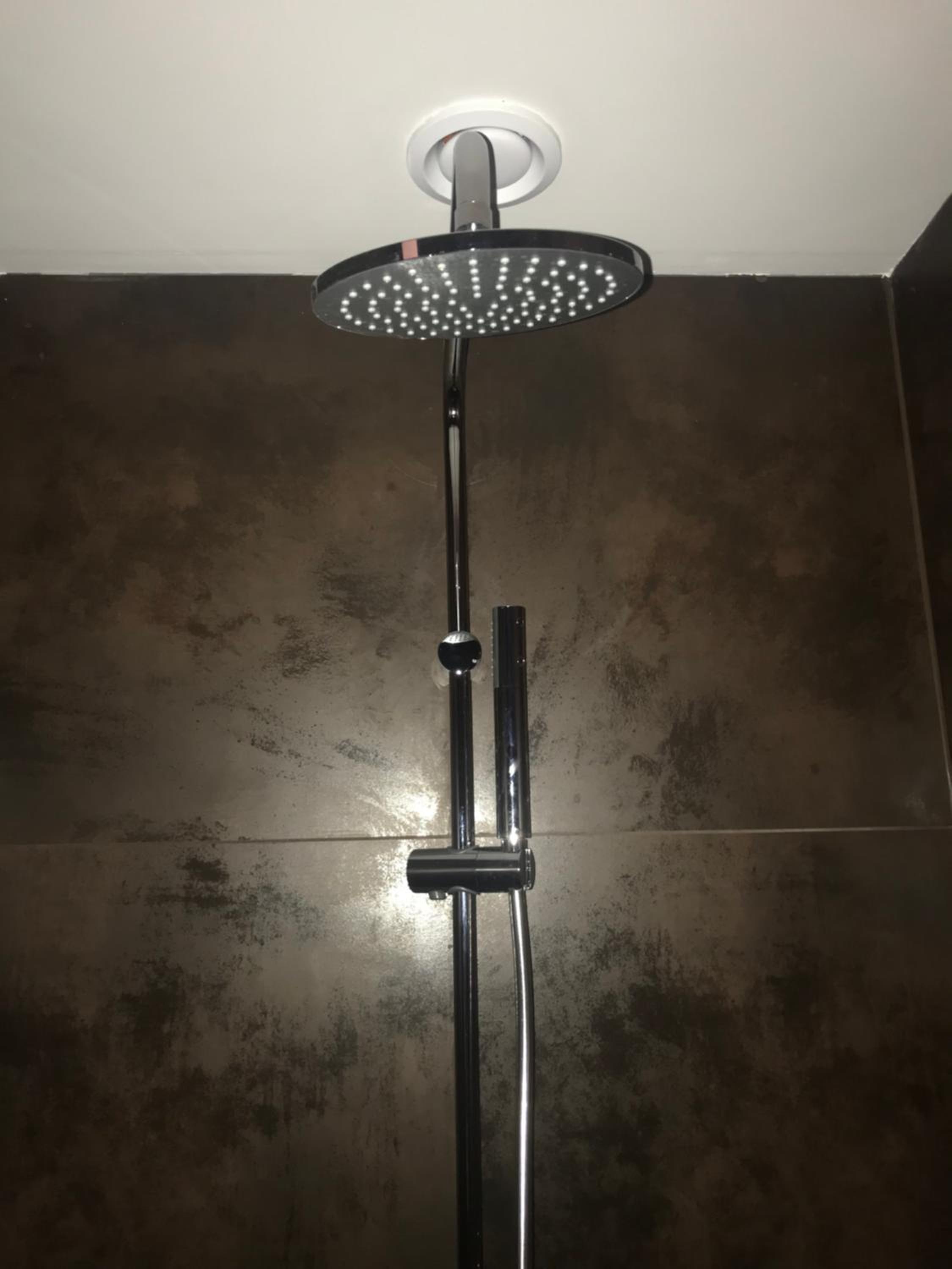 Double or Twin Room with Private Bathroom - Photo 44