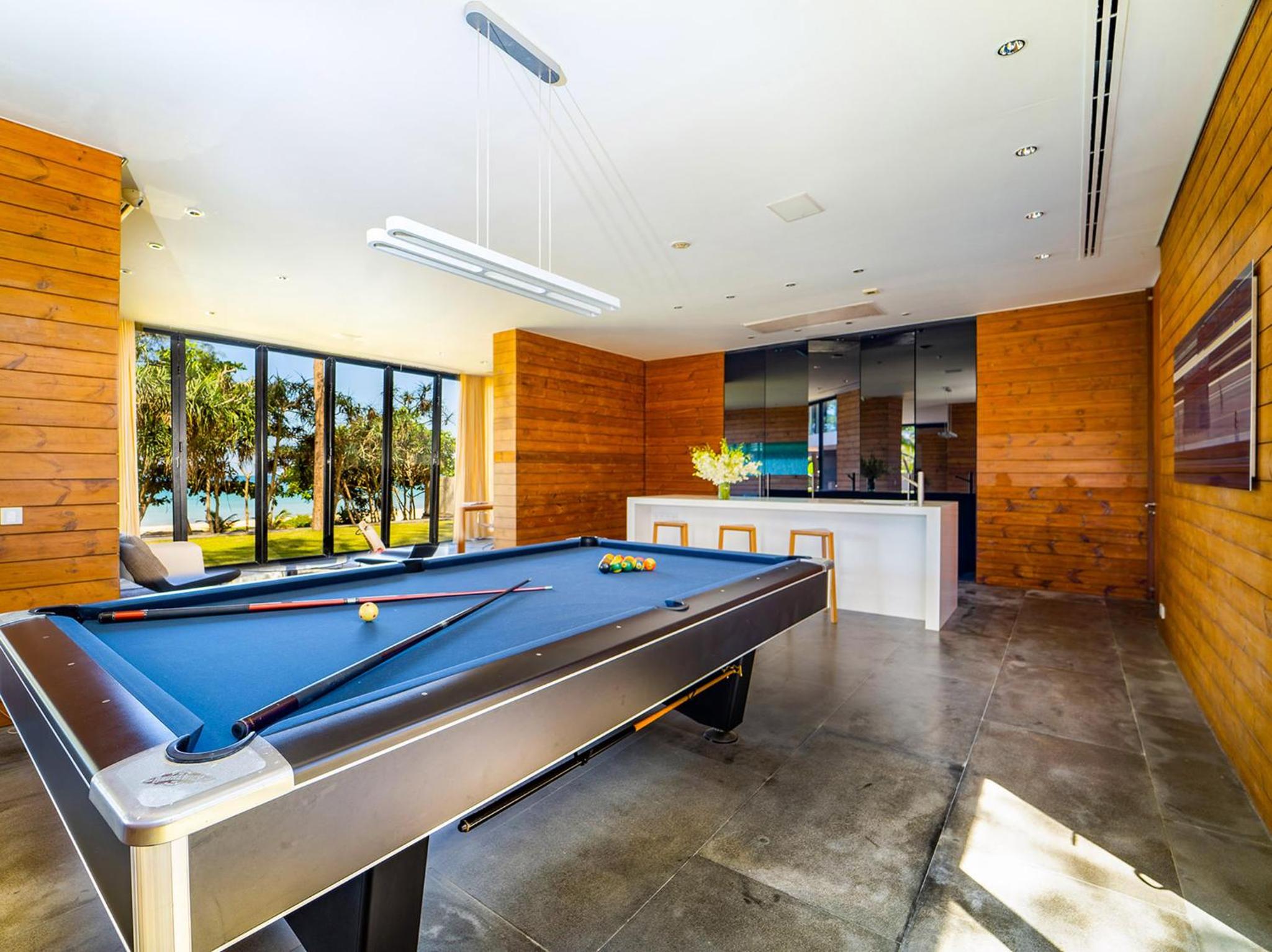 Villa with Private Pool photo 3
