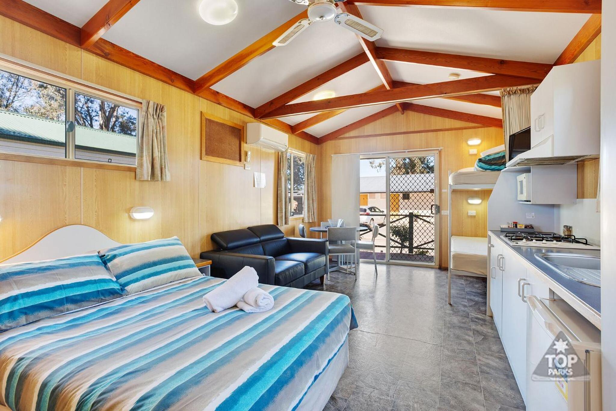 Cabin - Open Plan 