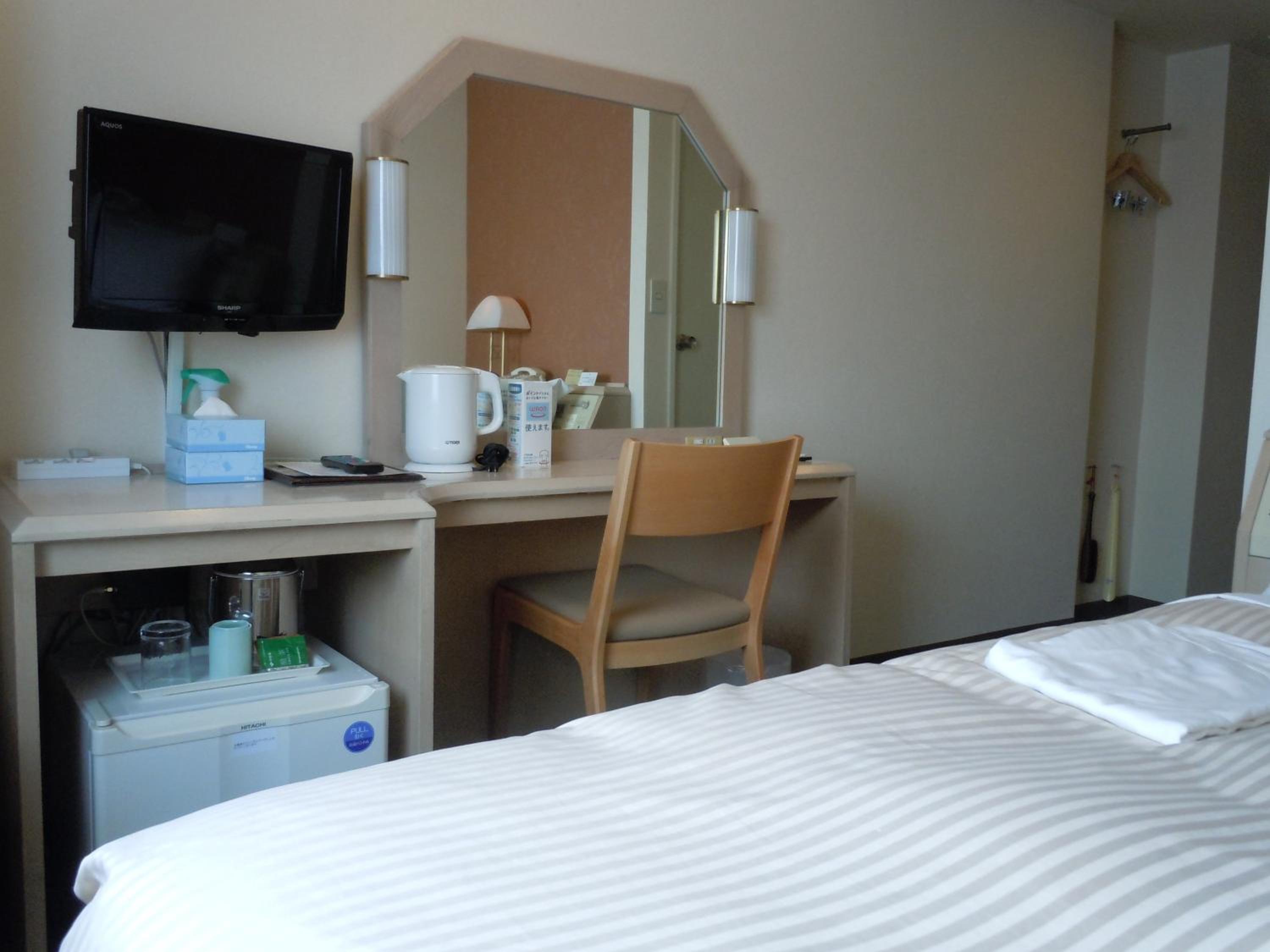 Double Room - Smoking - Photo 6