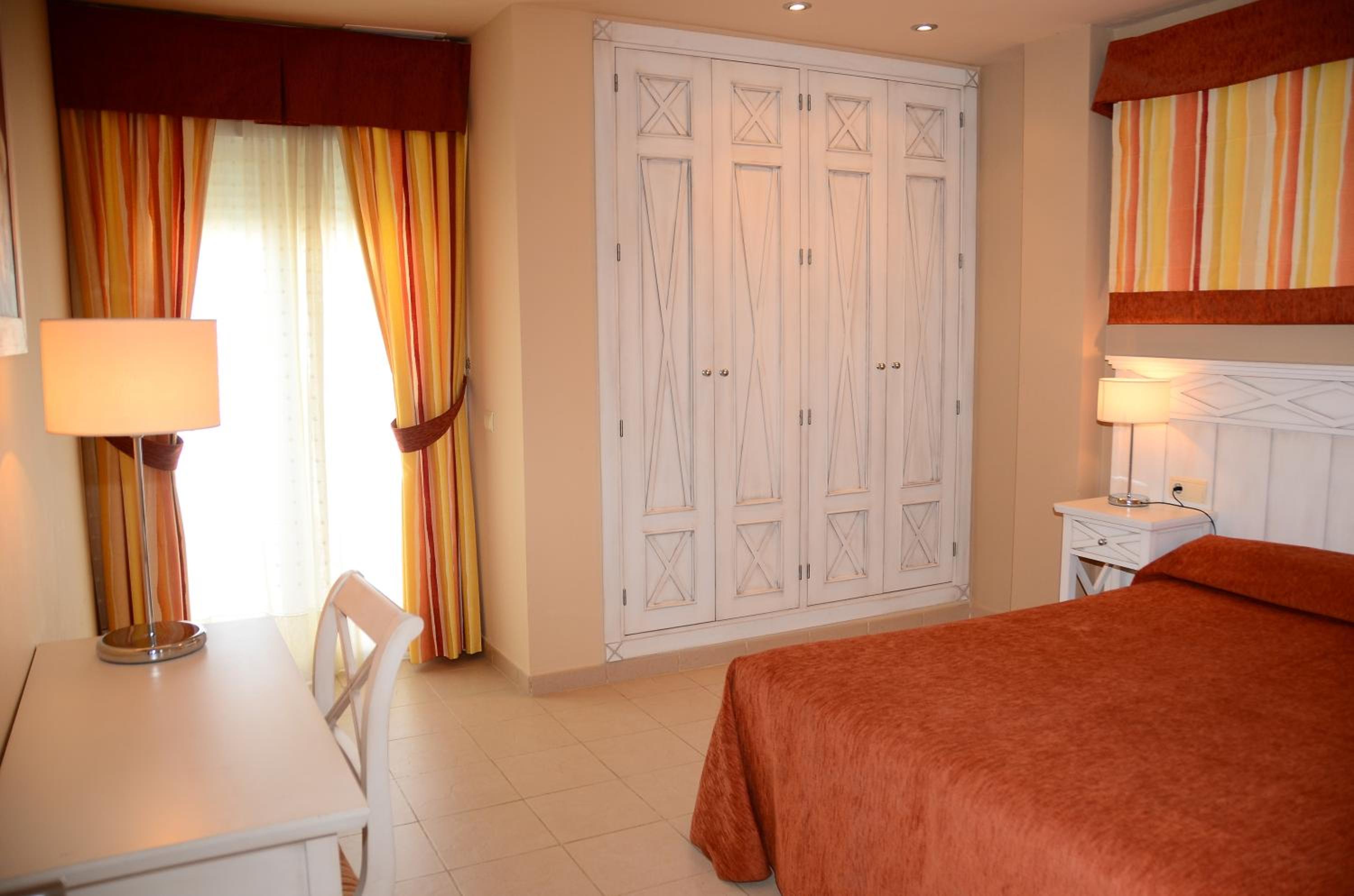 Apartamento de una habitación con terraza (2 adultos)