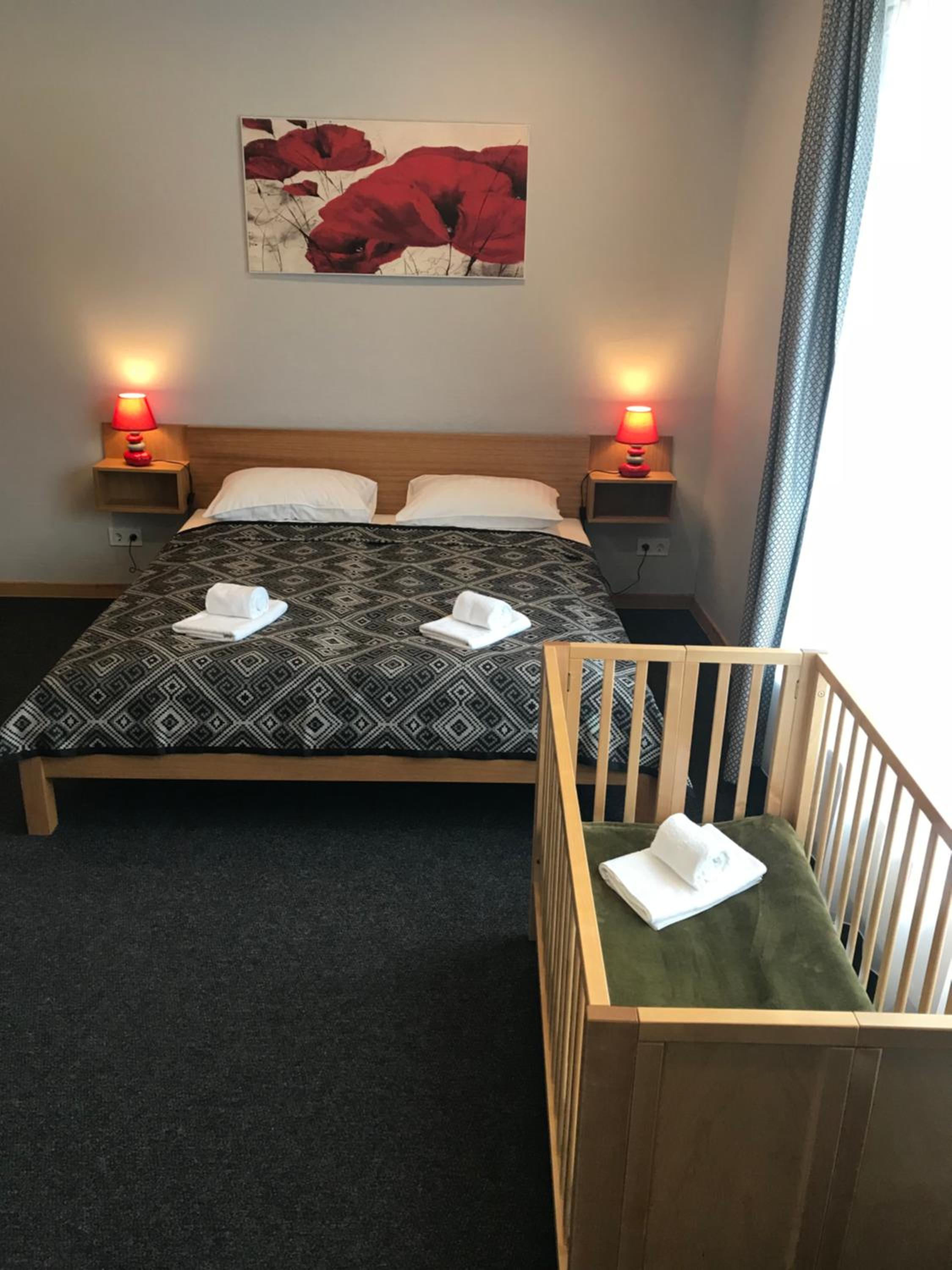 Double Room with Balcony - Photo 1
