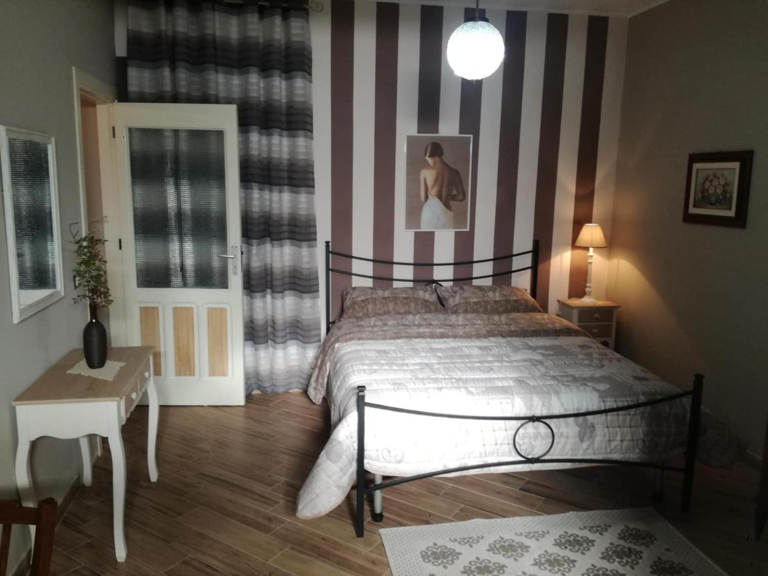 Double Room with Private Bathroom photo 1