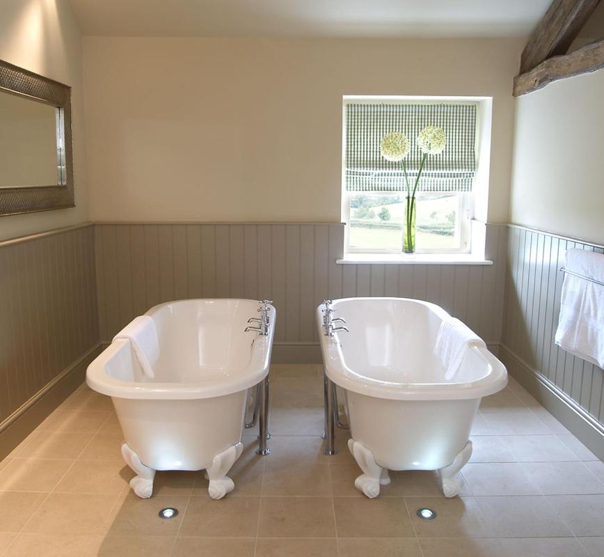 Deluxe Suite - Photo 3