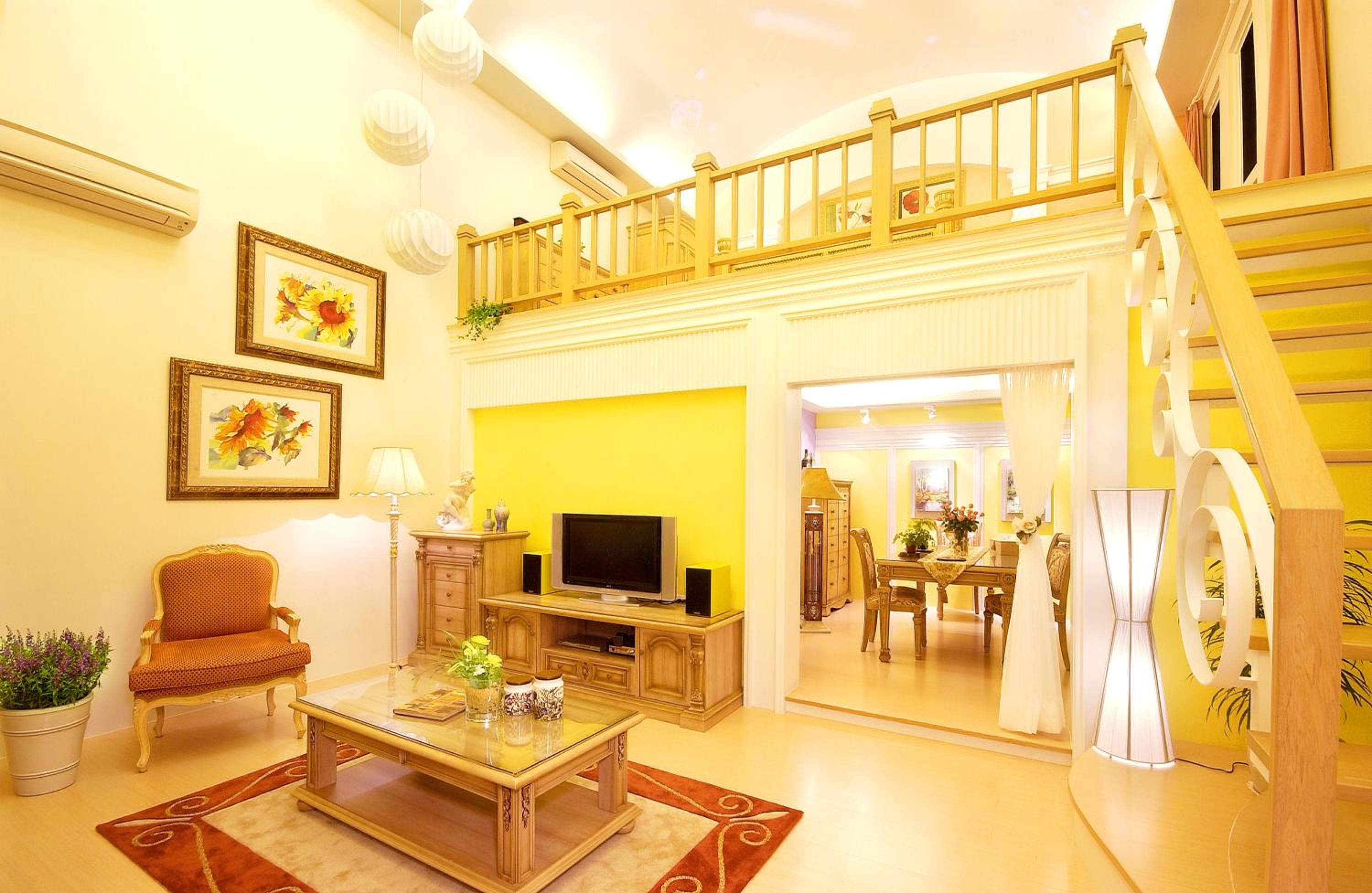 Villa photo 1