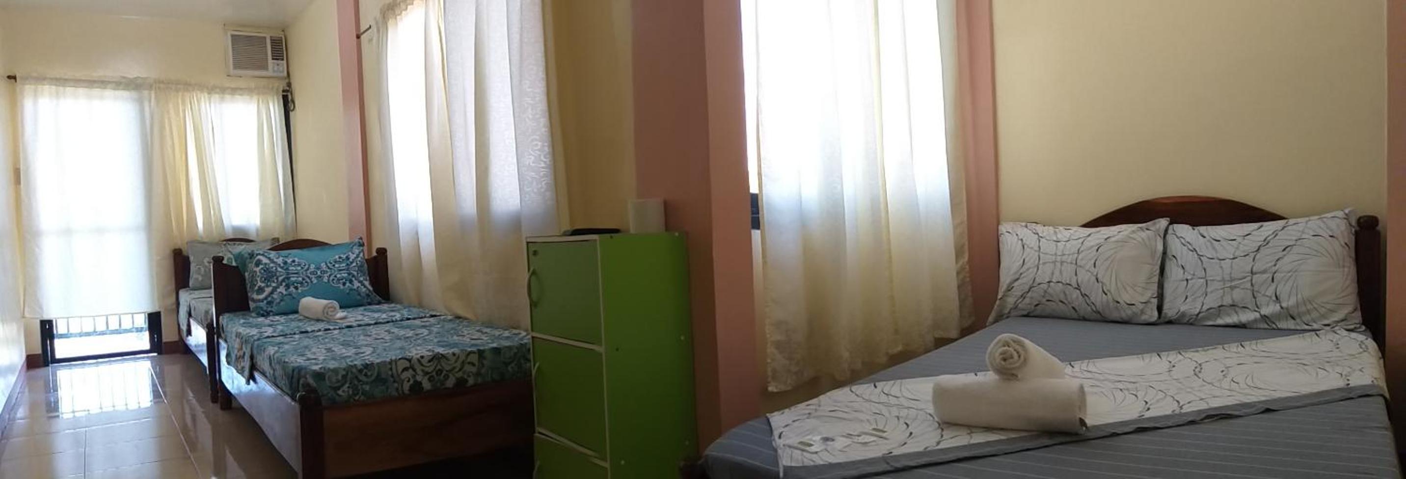 Quadruple Room with Sea View