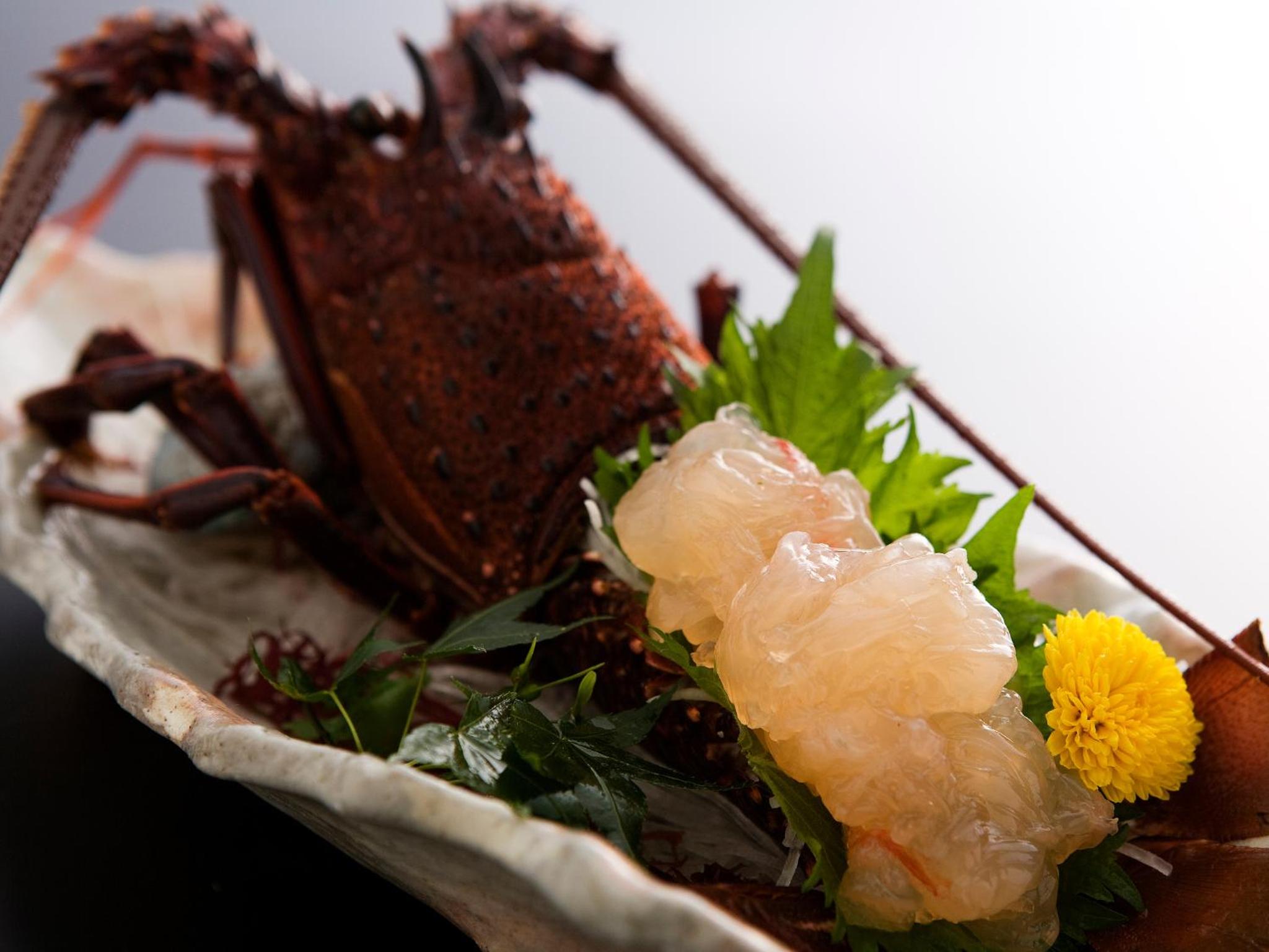 Japanese-Style Room with Seafood Kaiseki Dinner and Breakfast (Served in Private Room) - Smoking - Photo 4
