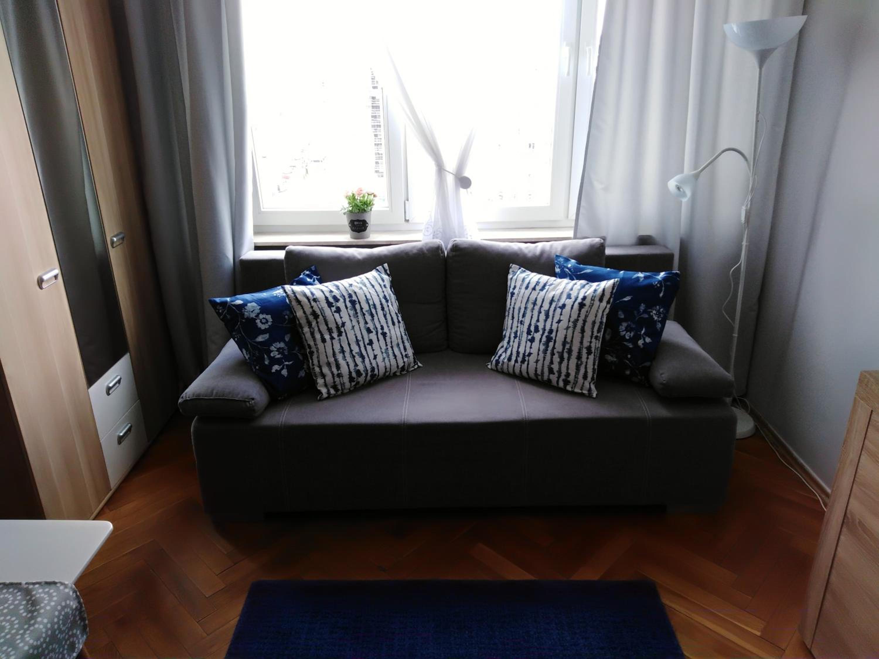 Two Bedroom Apartment 107, 10th floor - 43 Królewska Street  - Photo 4
