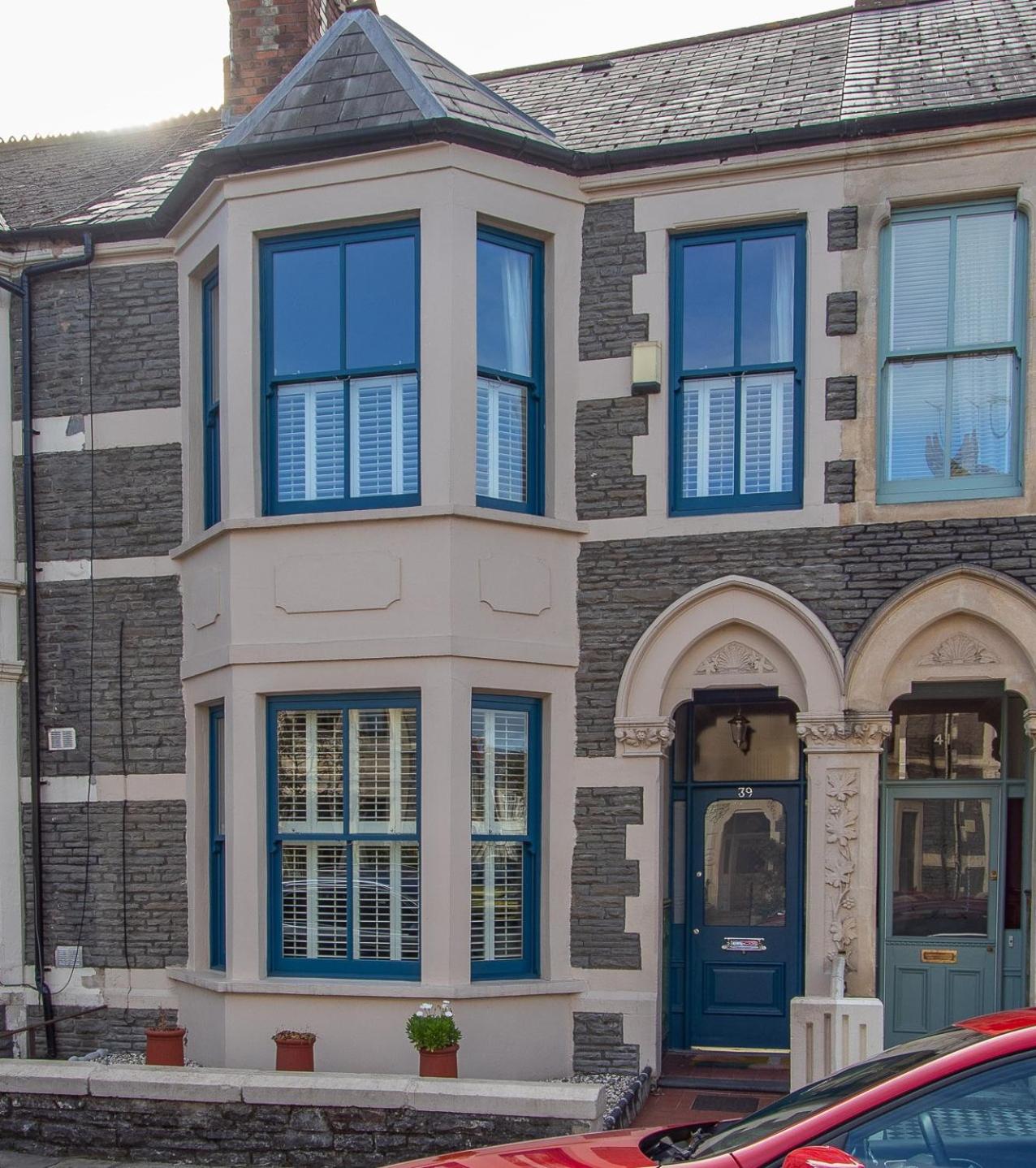 Four-Bedroom House photo 1