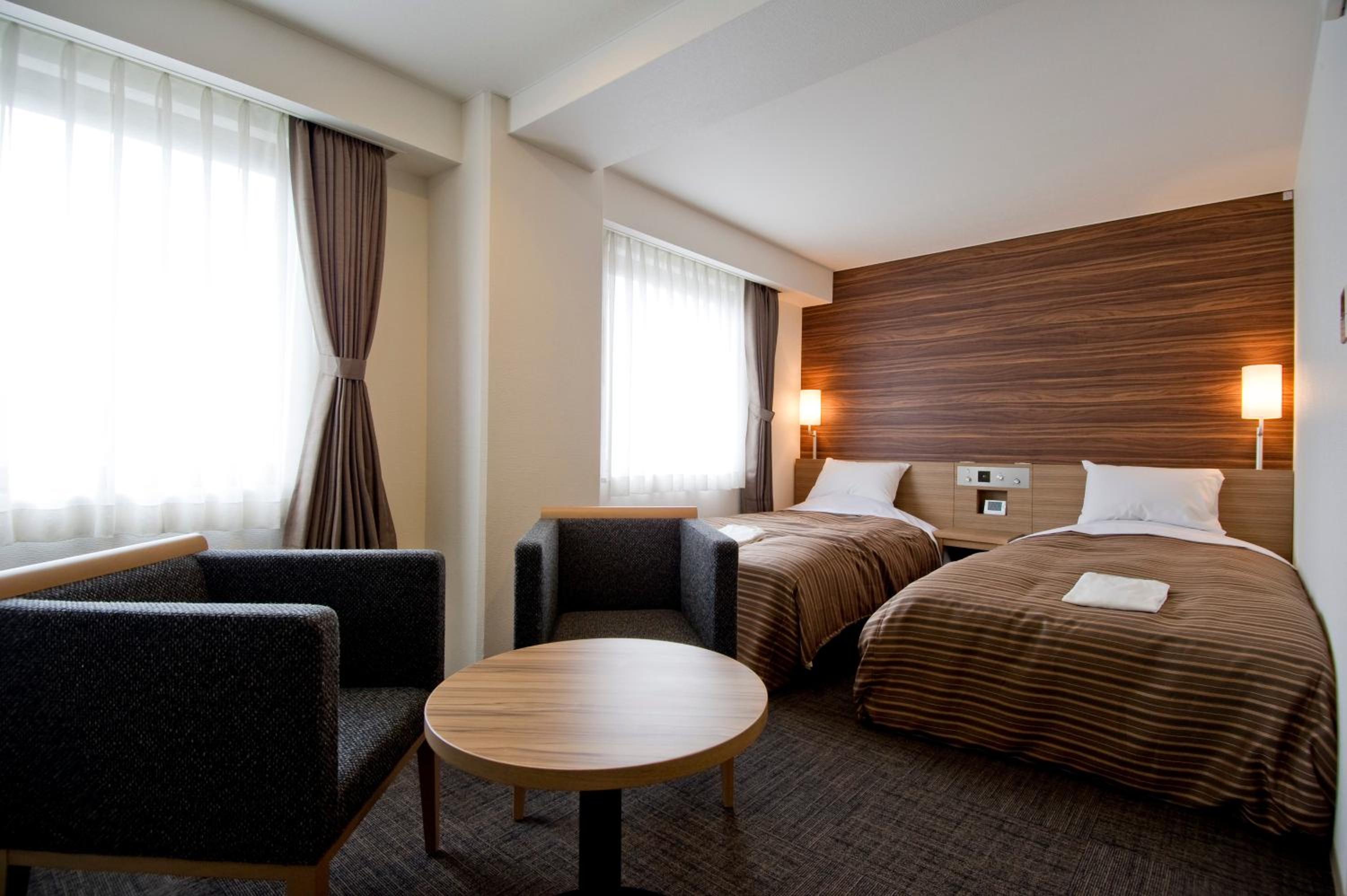 Deluxe Twin Room - Non-Smoking photo 1