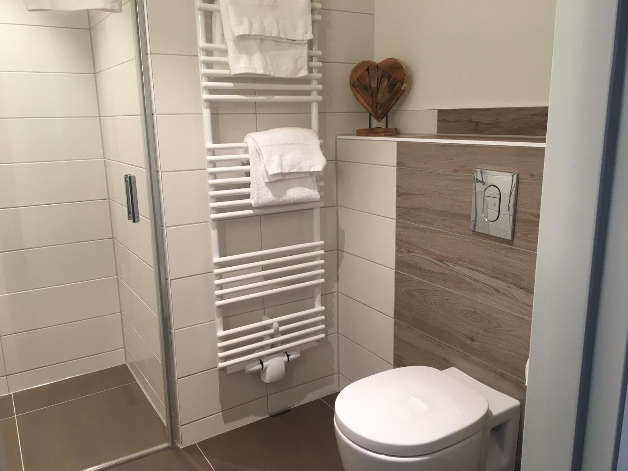 Double Room - Photo 4
