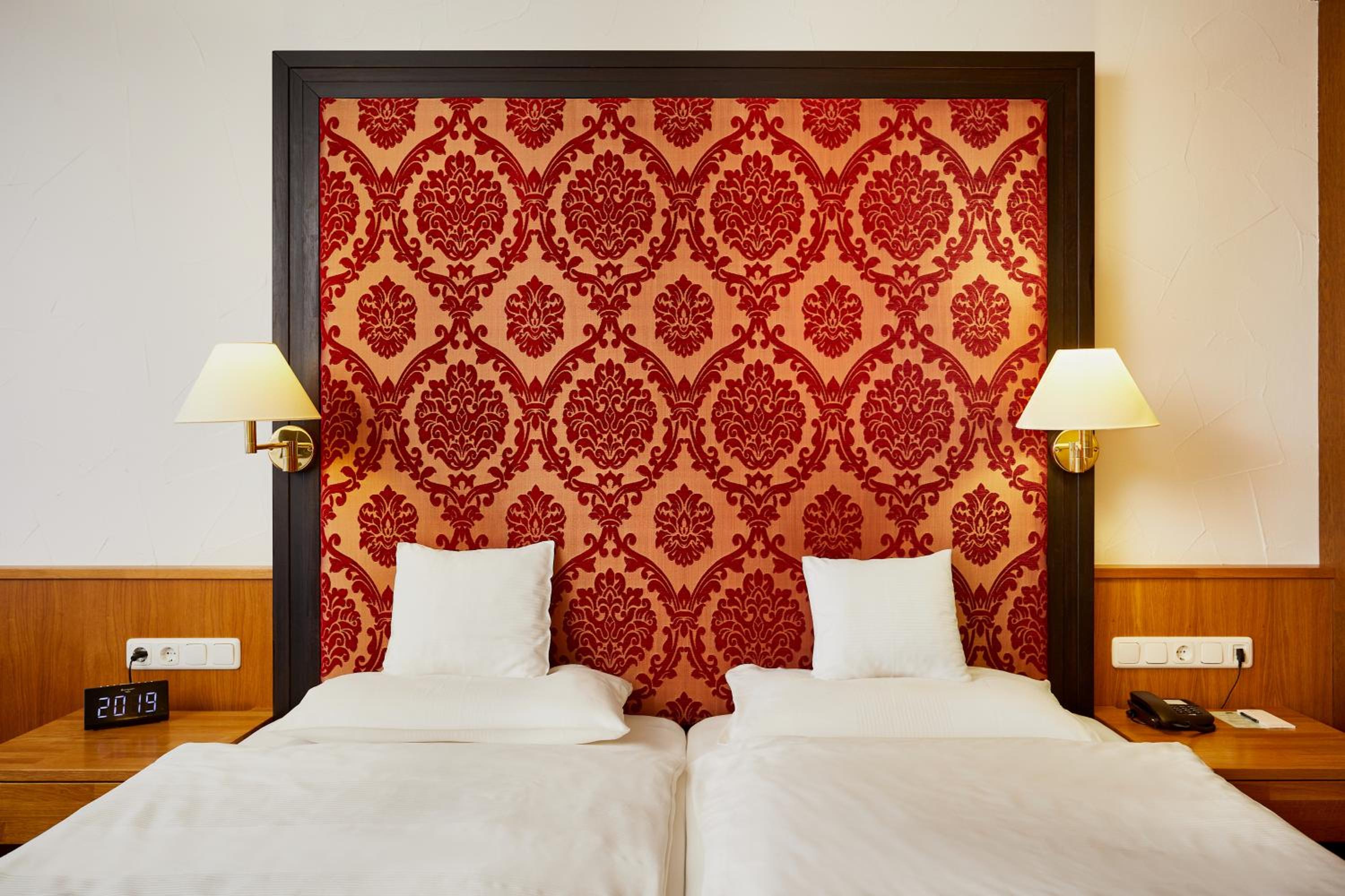 Standard Double Room - Photo 3