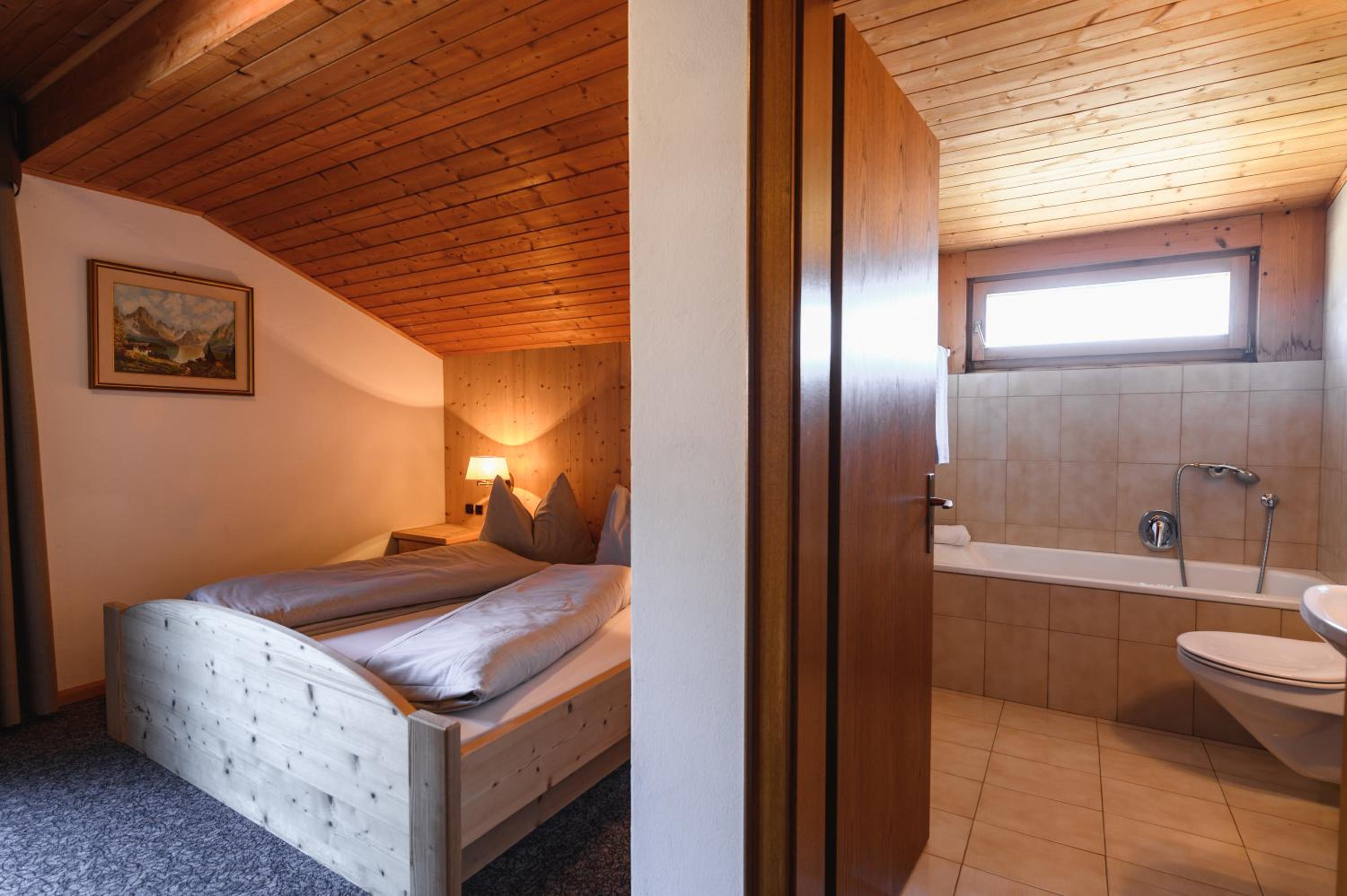 Standard Double Room photo 2