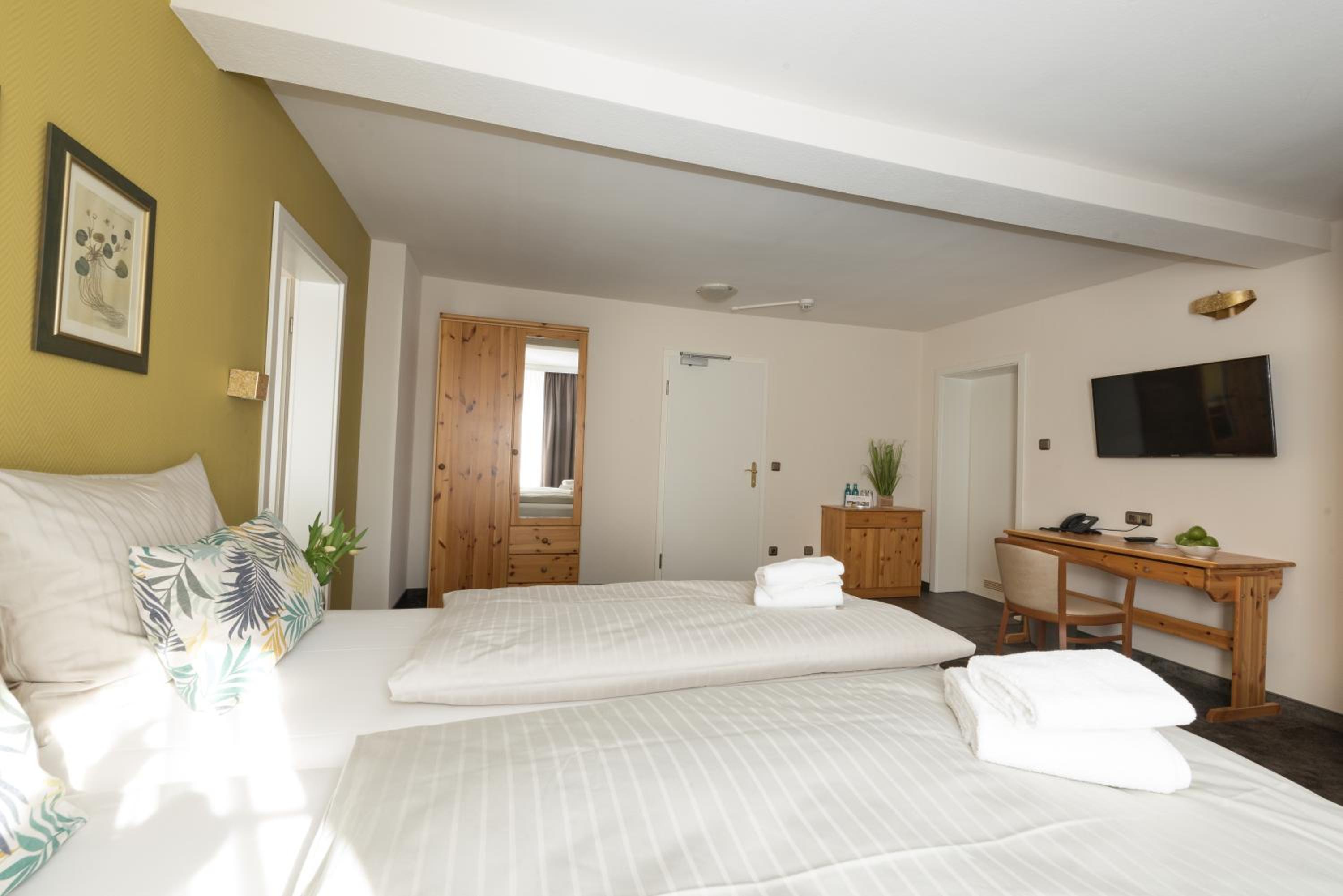 Family Double Room photo 3