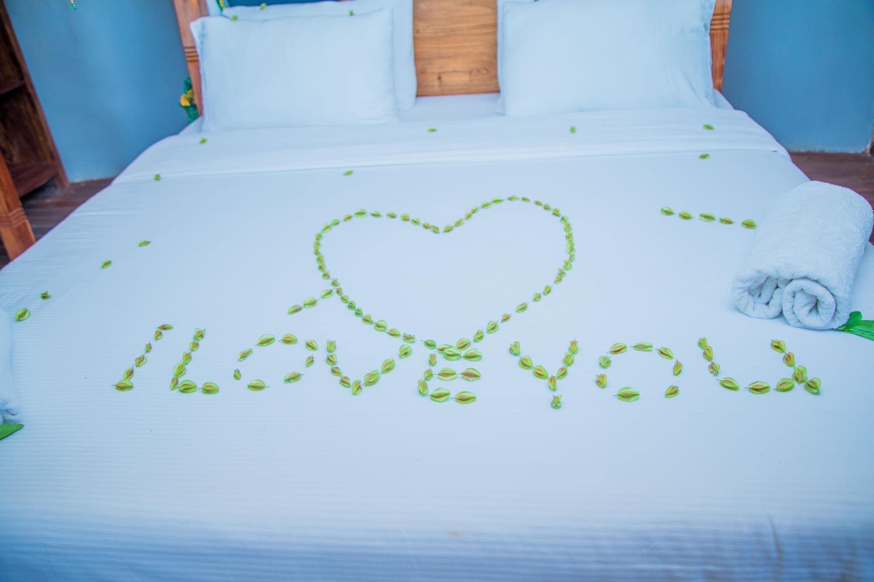 Double Room with Garden View - Photo 12