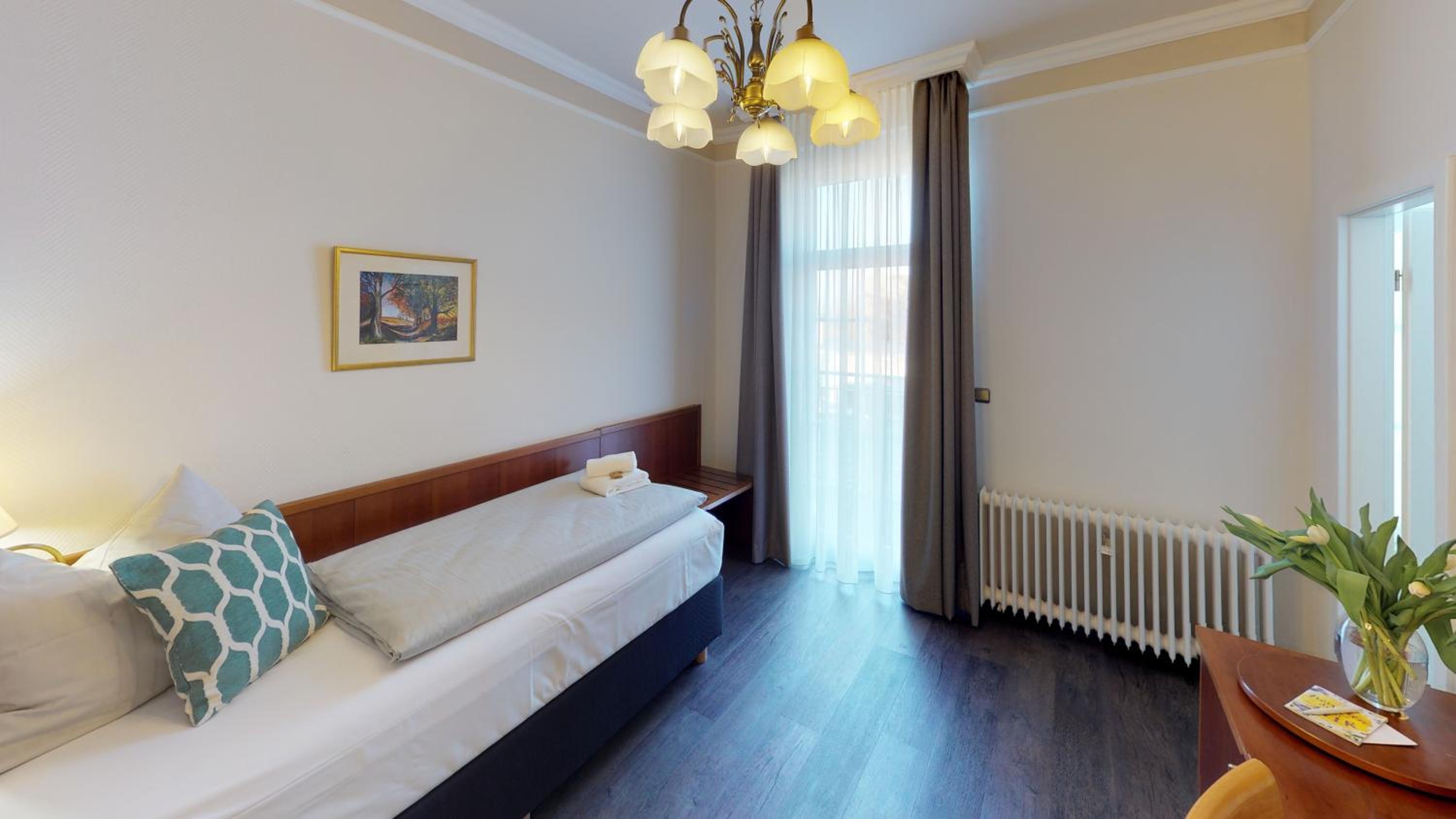 Single Room photo 2
