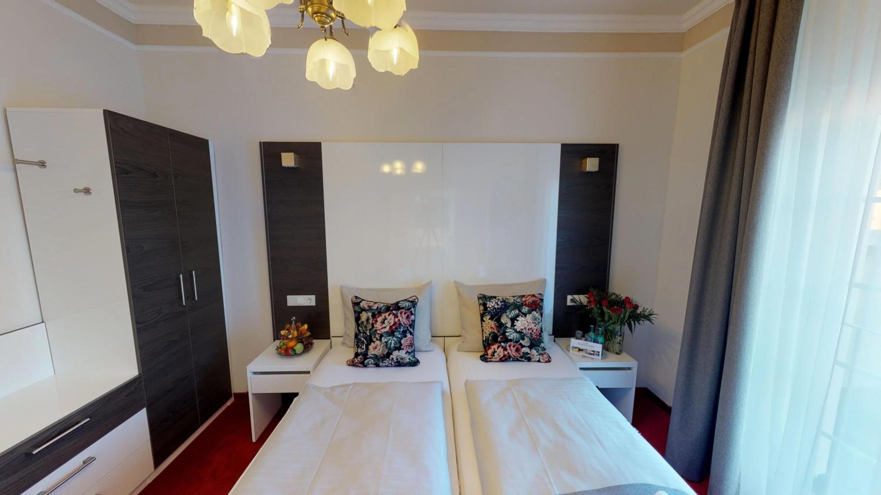 Deluxe Double Room photo 3