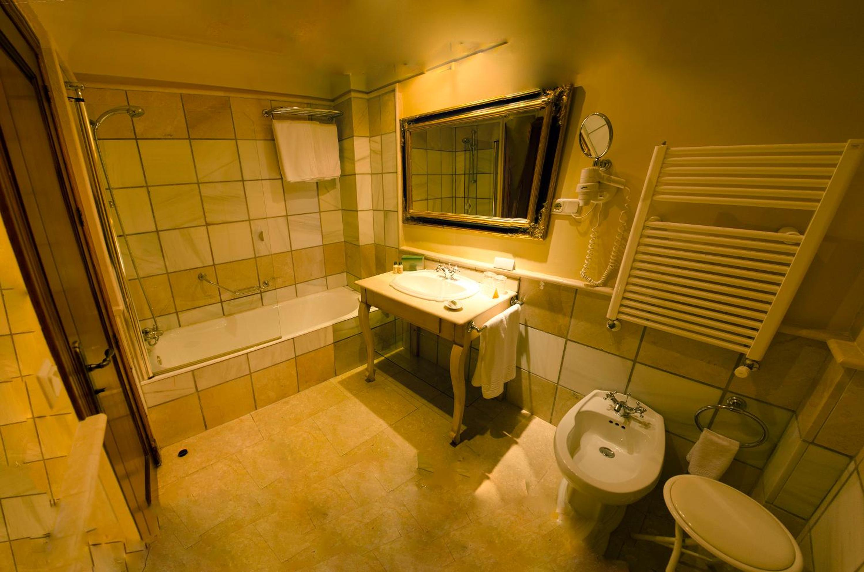 Double or Twin Room with View photo 2