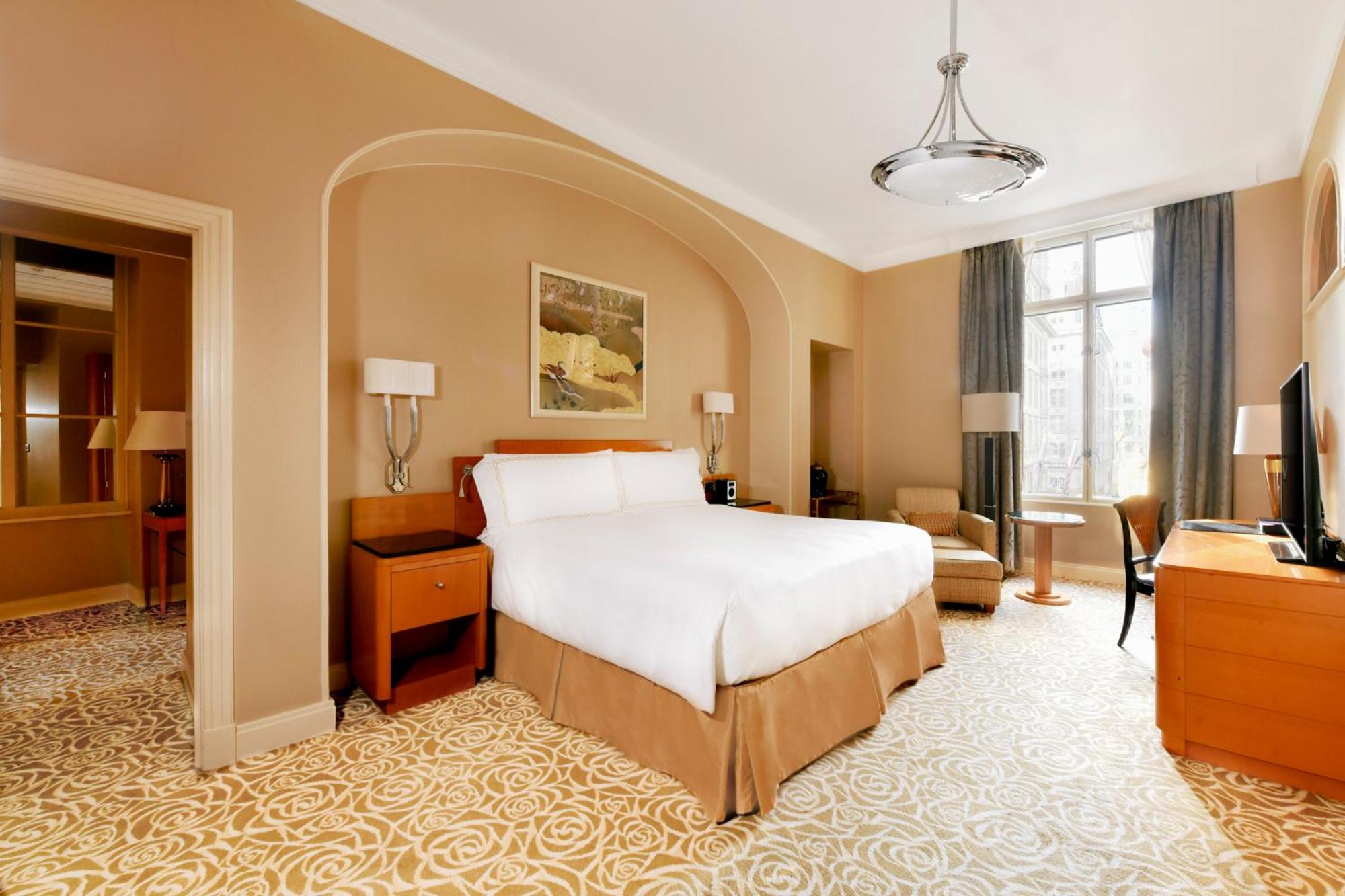 Junior Suite thumbnail 6