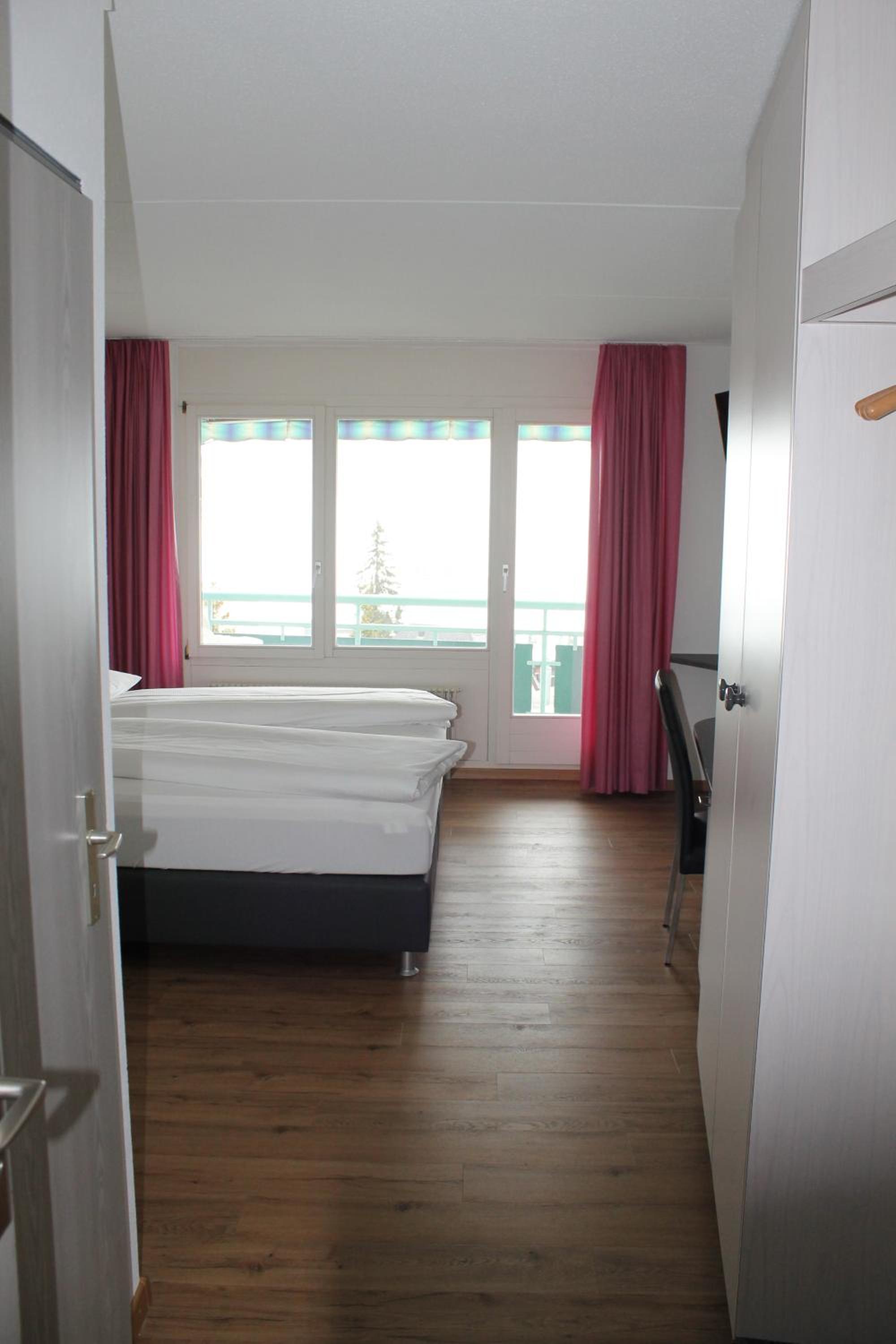 Double Room with Balcony photo 3