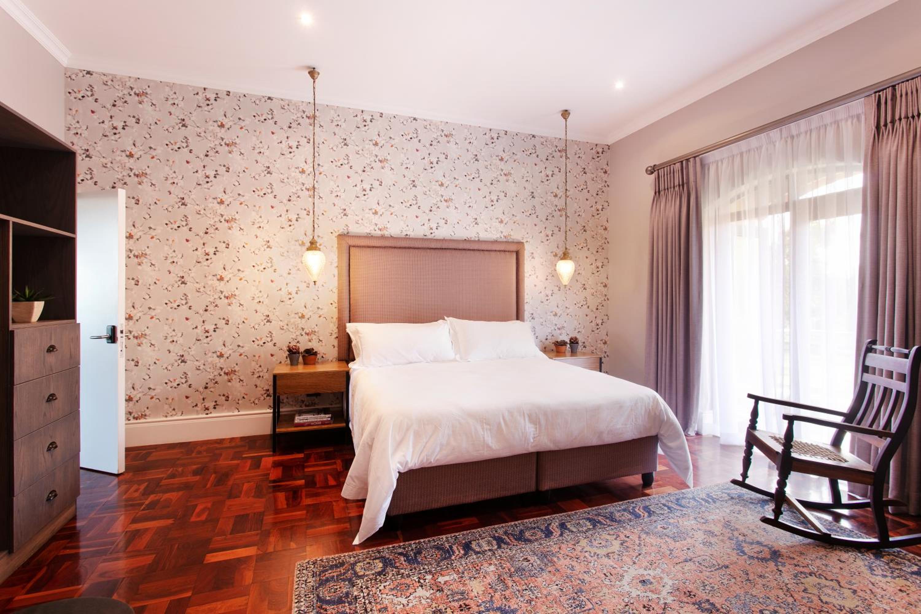 Superior Suite - Photo 1
