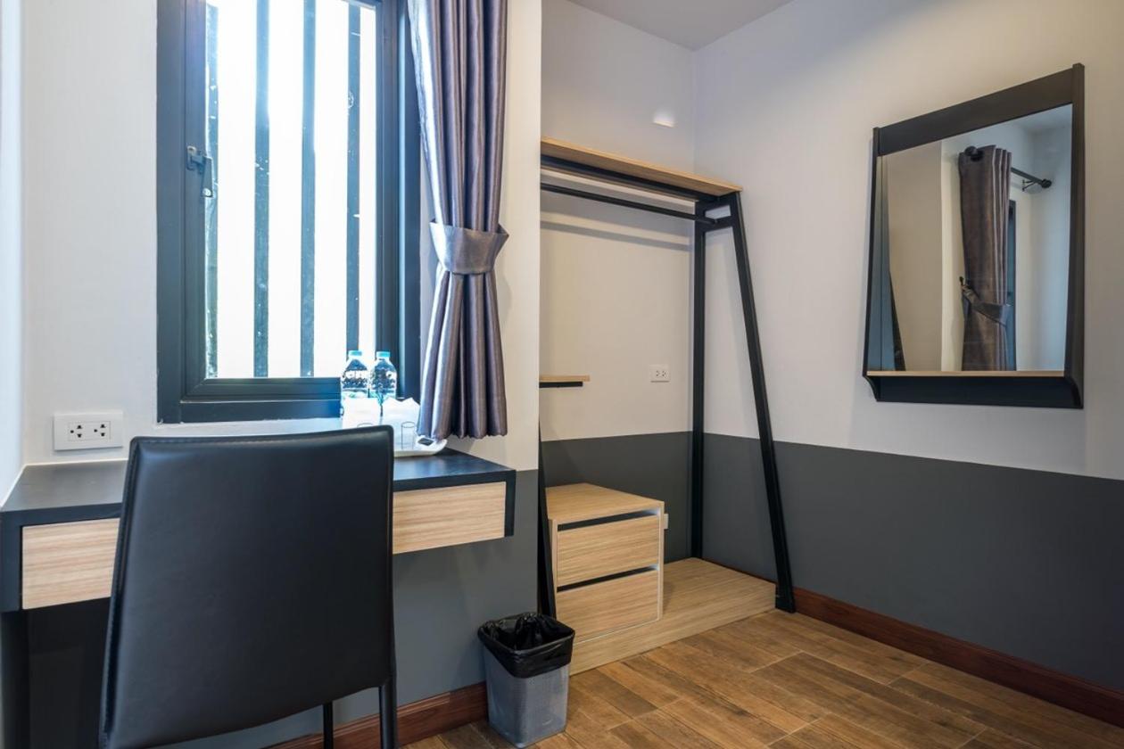 Deluxe Twin Room - Photo 8