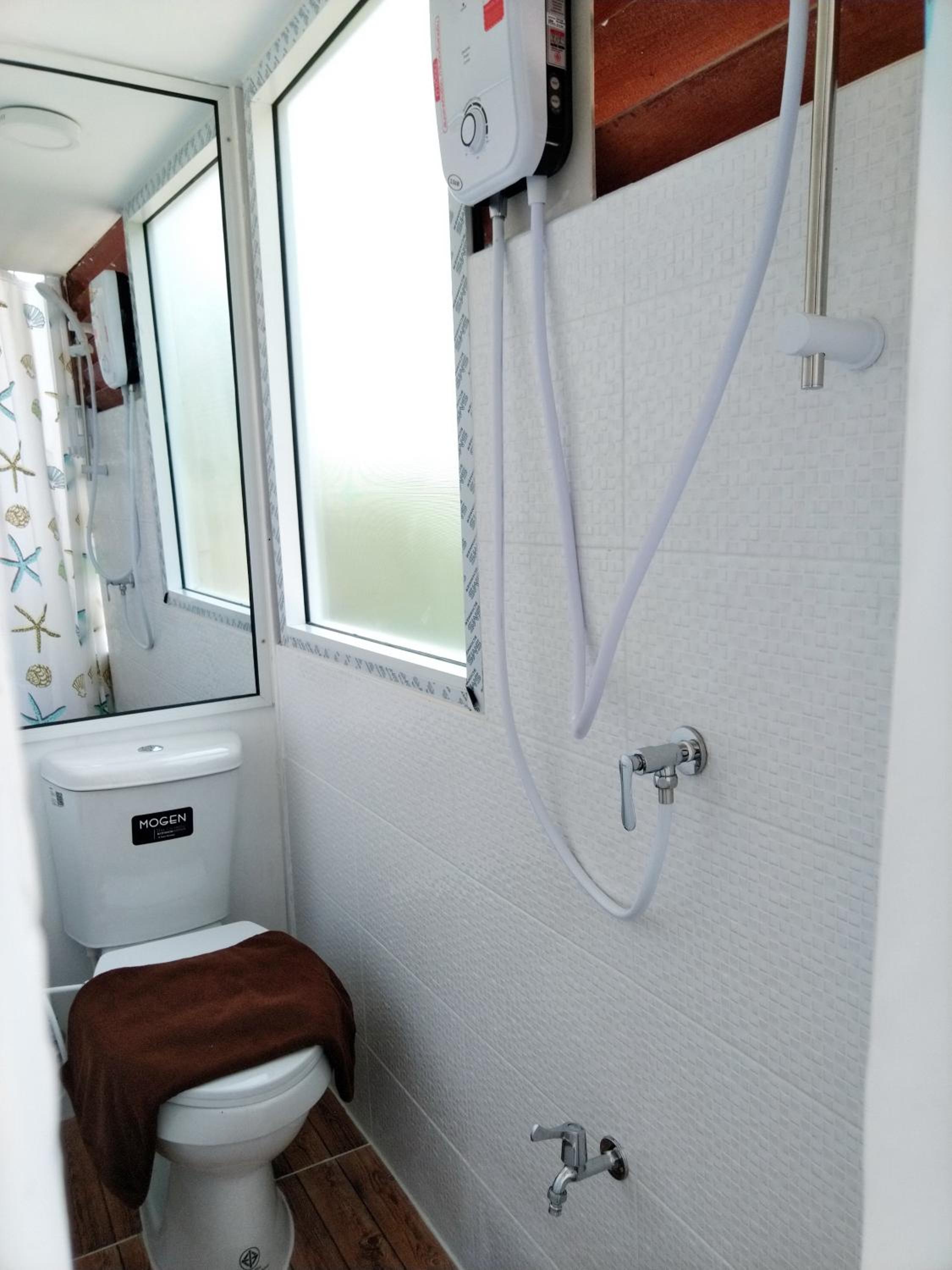 Triple Room - Photo 8