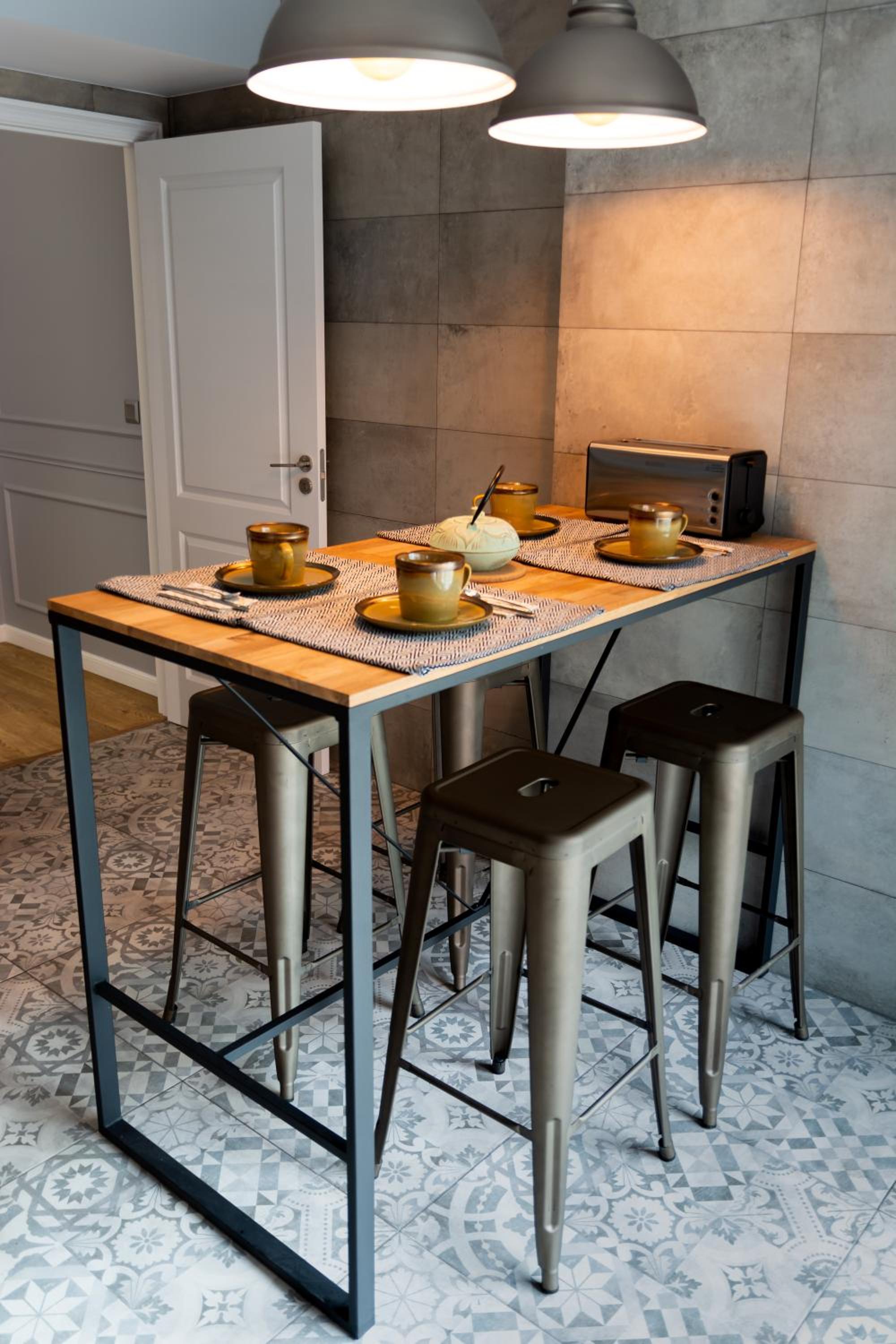 One-Bedroom Apartment - Photo 15