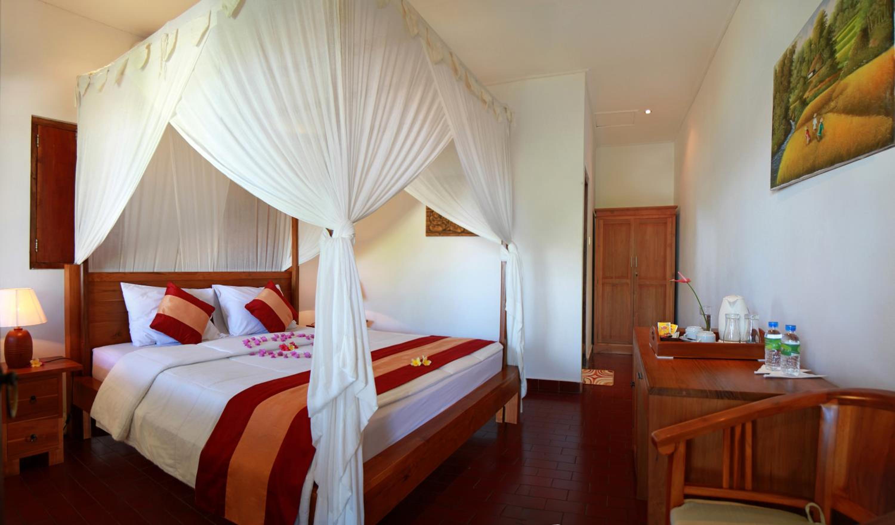 Deluxe Double Room with Pool View - Photo 6