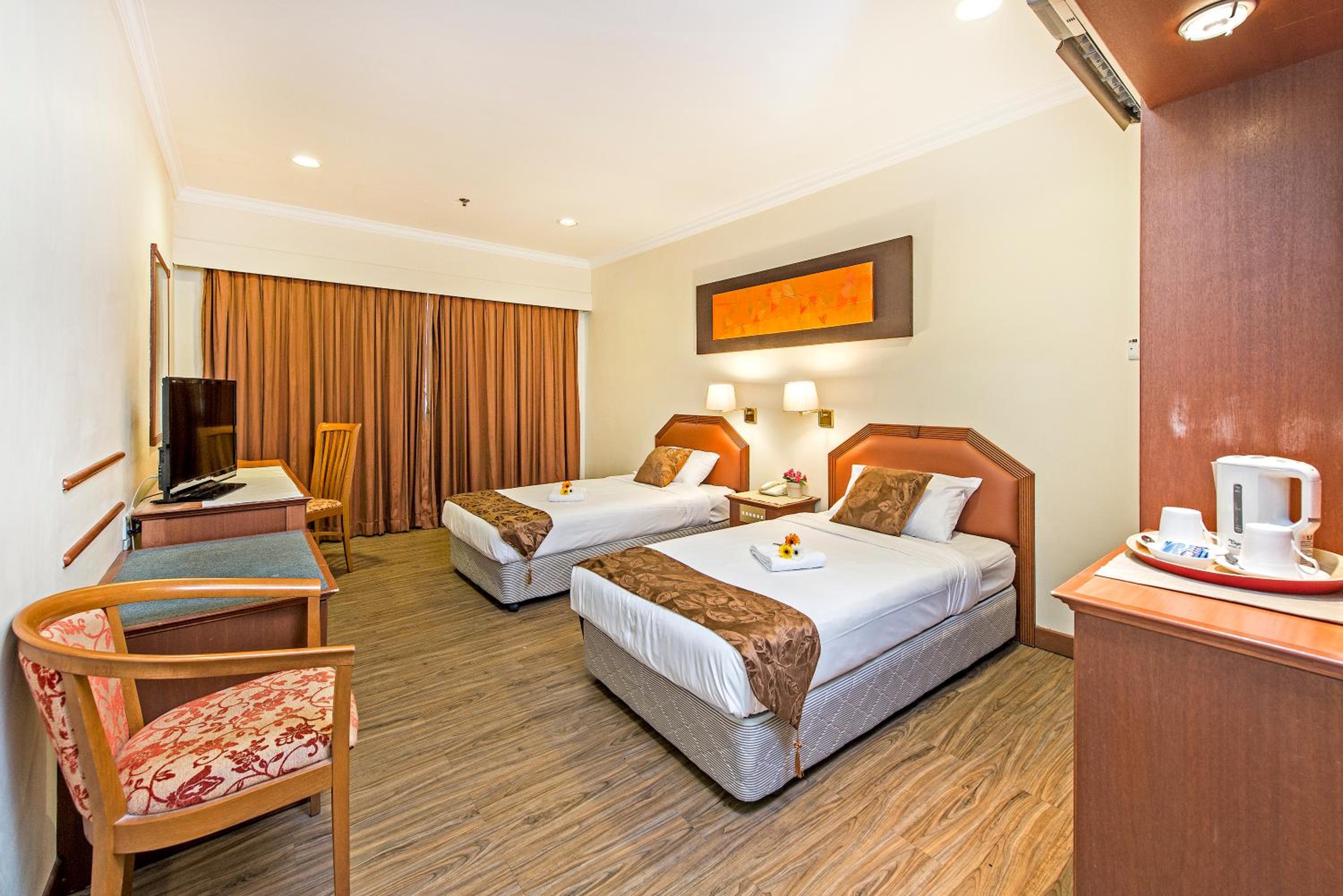 Special Offer - Deluxe Twin Room photo 1