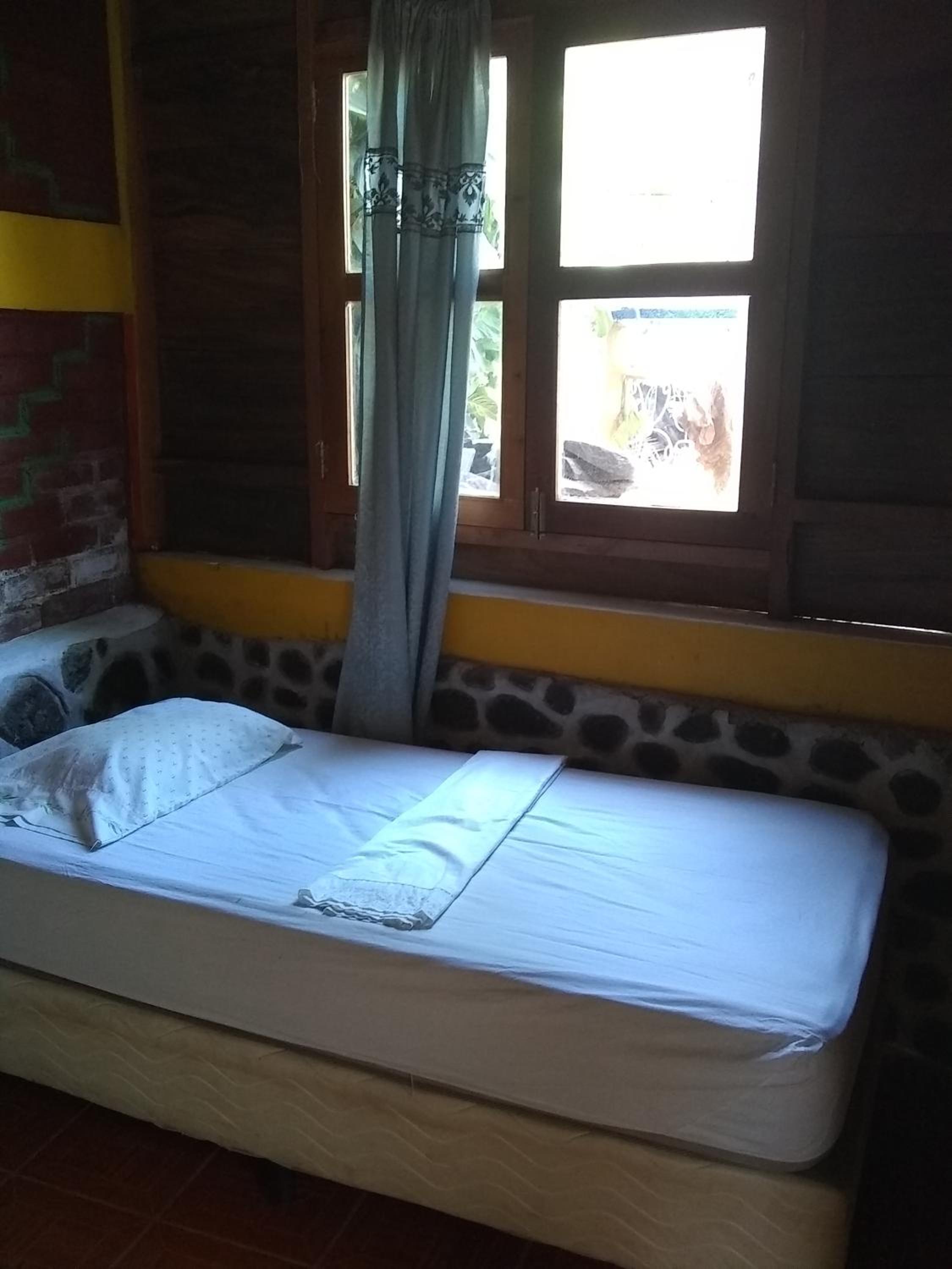 Double Room with Extra Bed photo 2