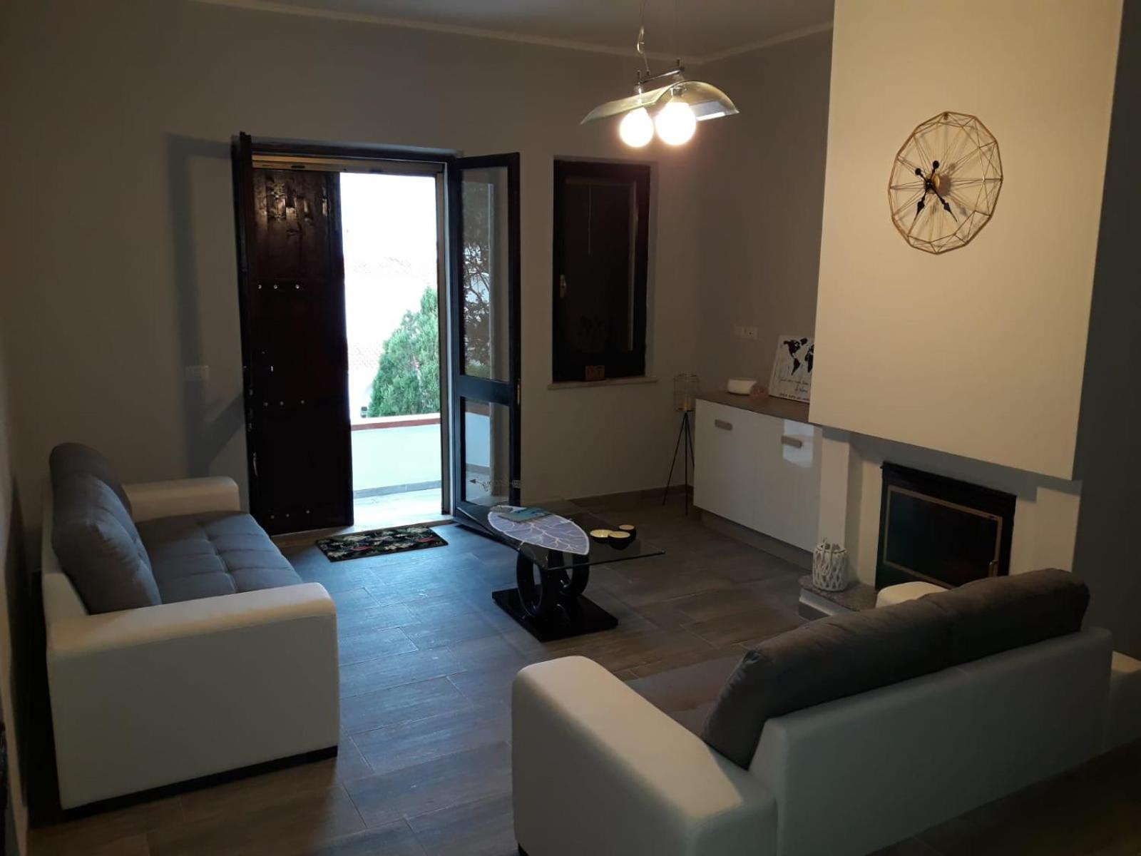 Four-Bedroom House photo 3