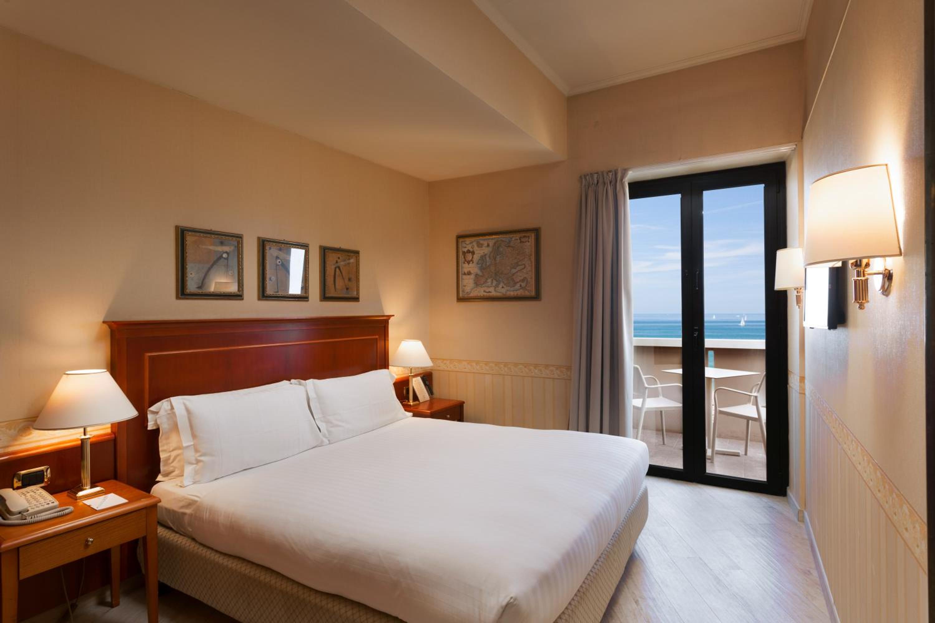 Superior Room with Balcony