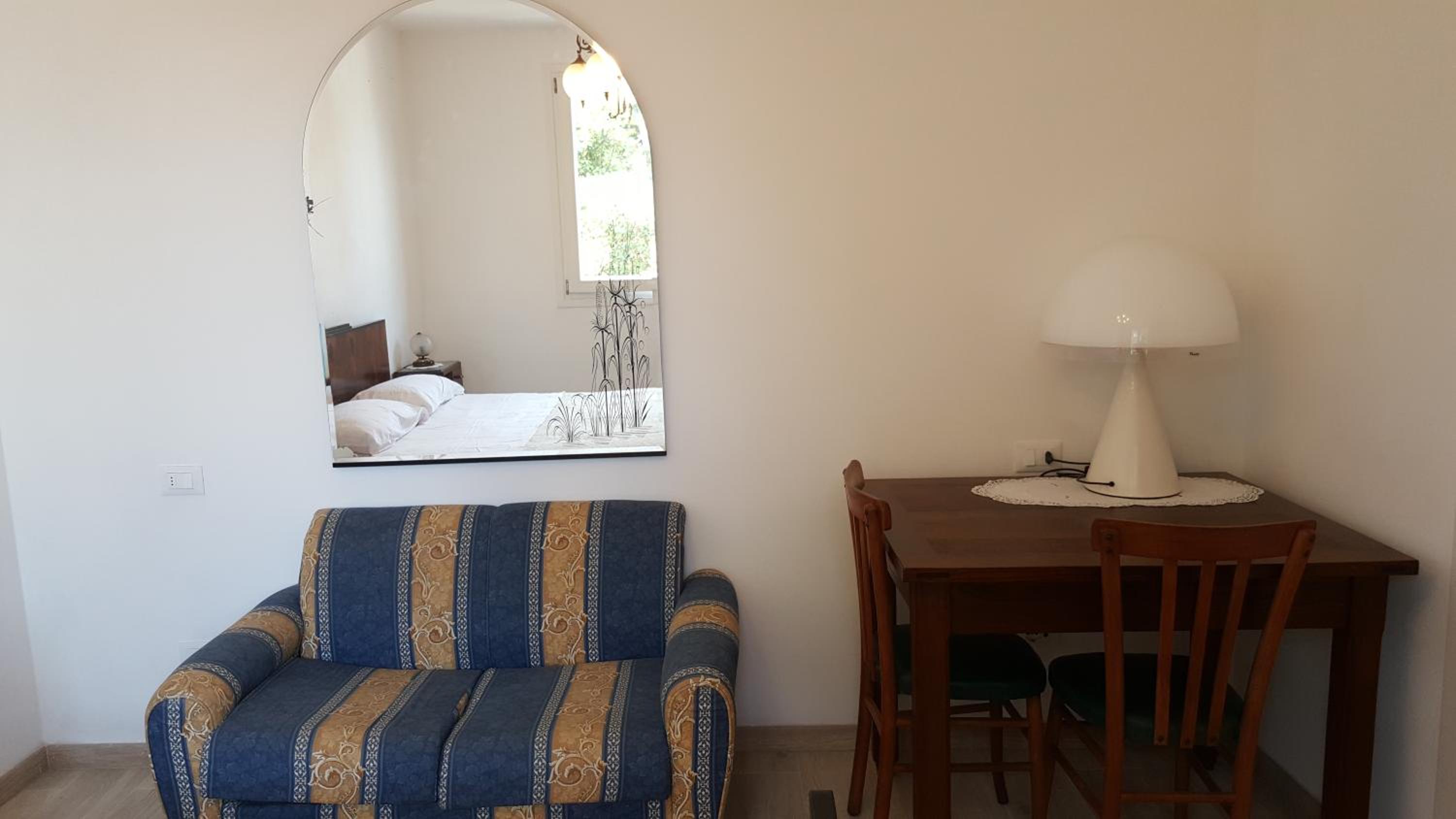 Double Room with Garden View - Photo 4