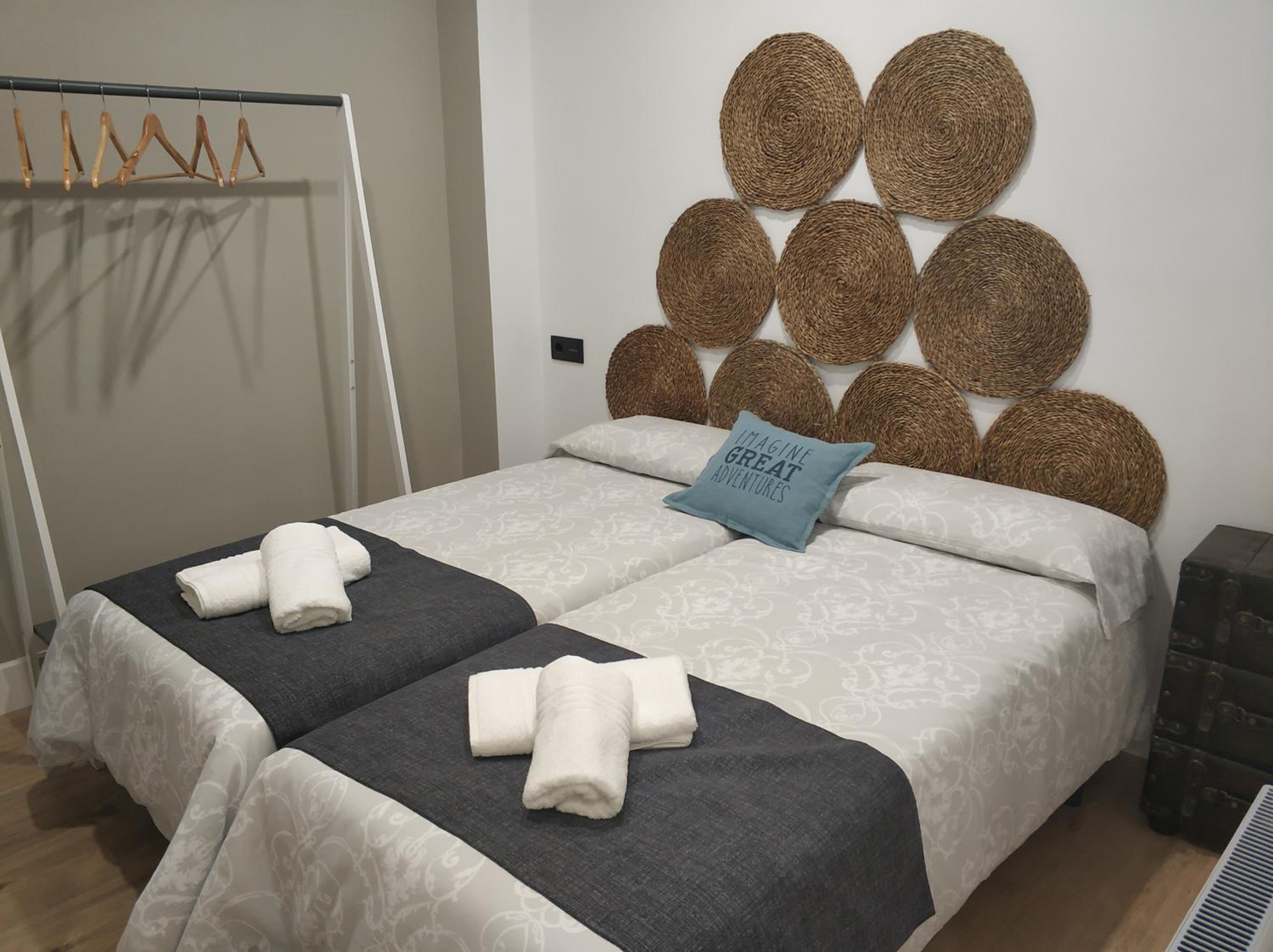 Three-Bedroom House - Photo 4