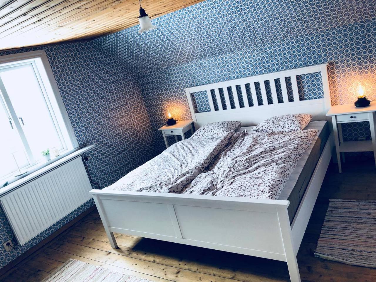 Four-Bedroom House photo 1